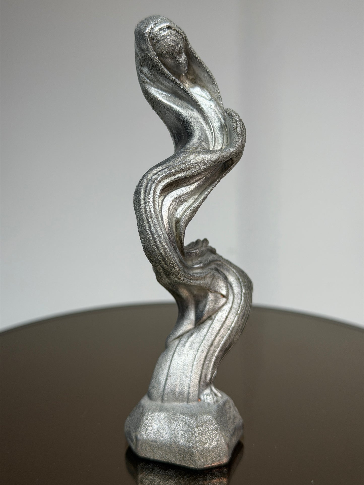 Twisteder Sister: Chrome Plated Blistered