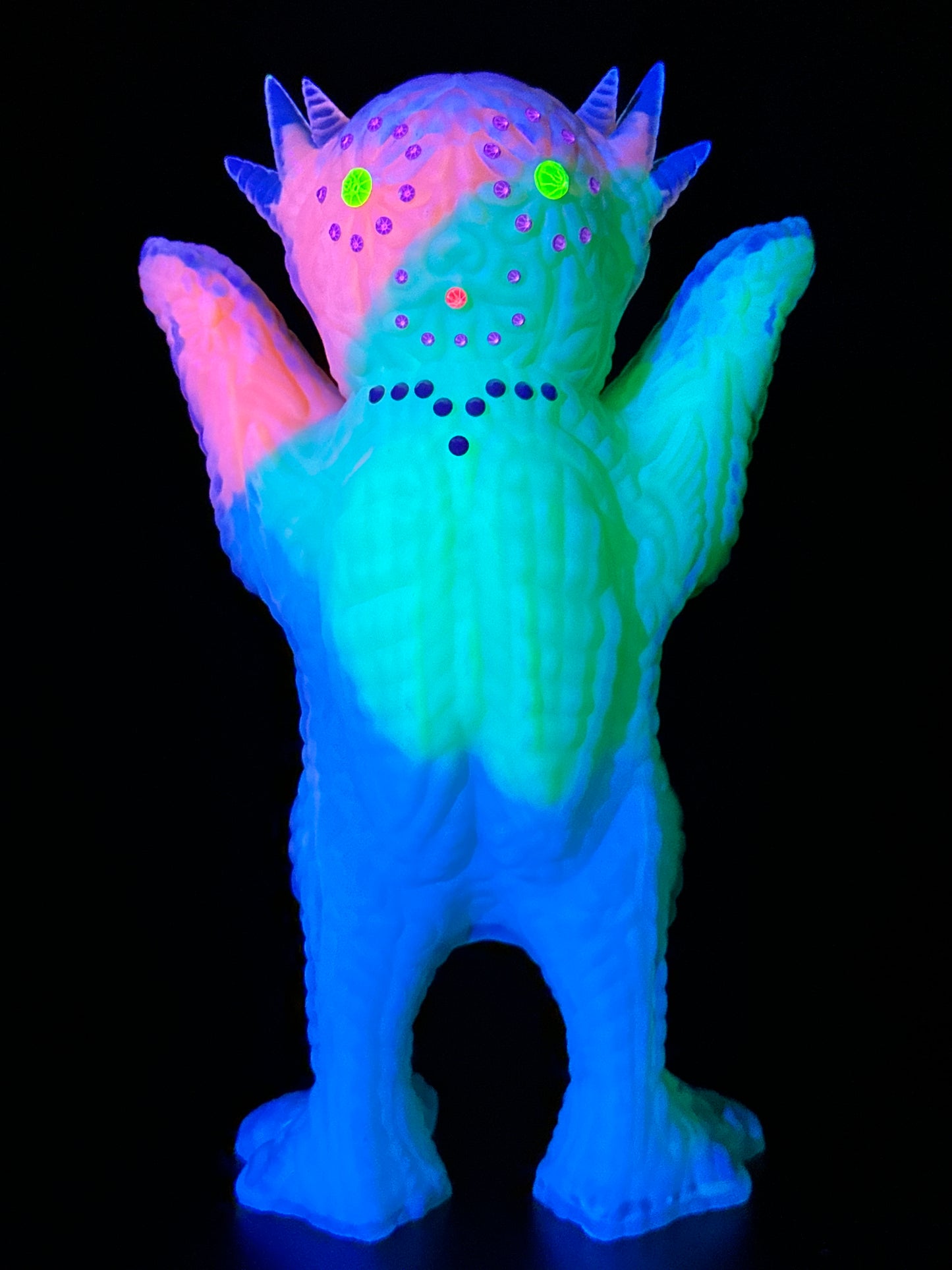 Beautiful Insect: Neon Glow XXL