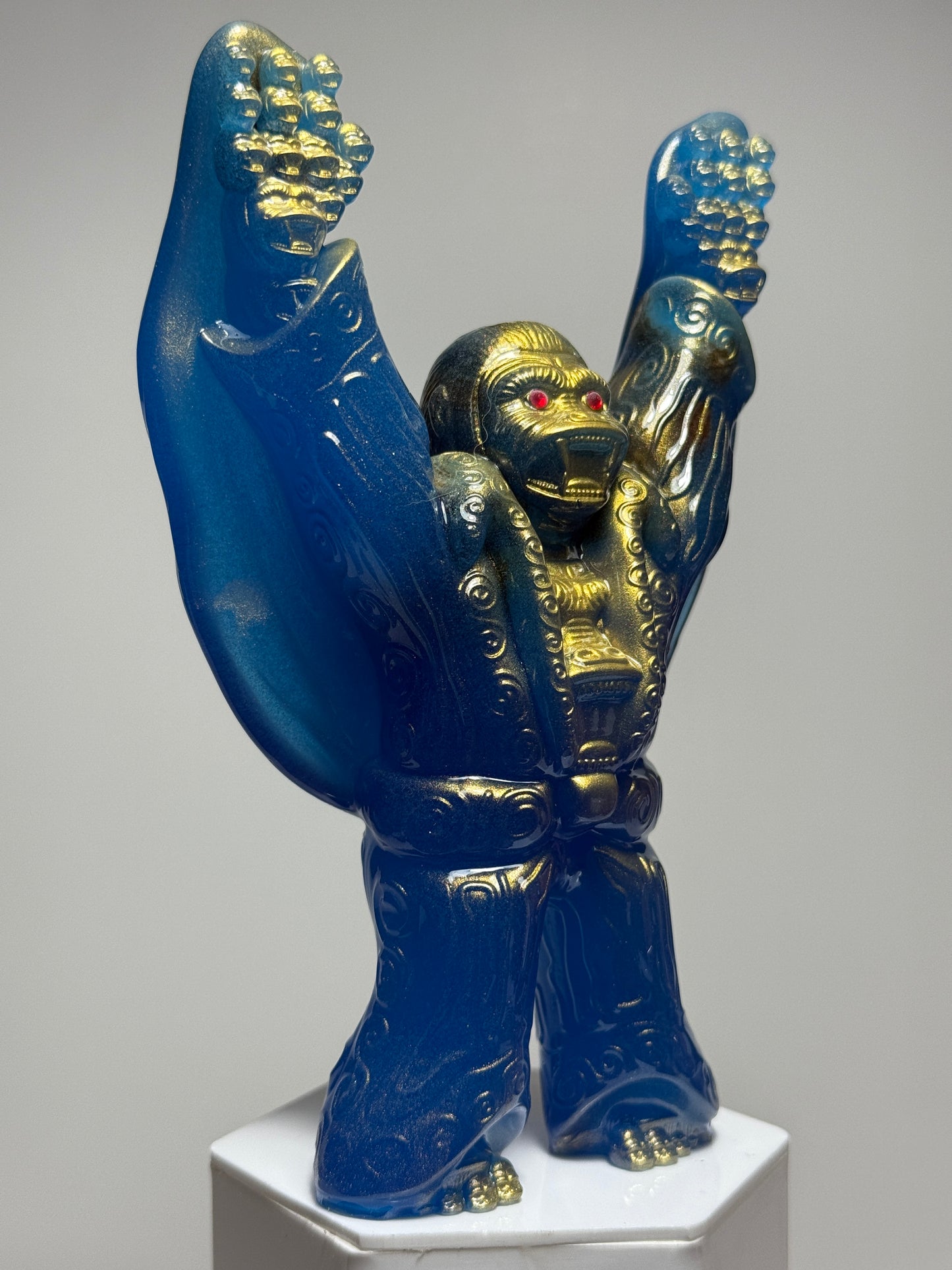 Elvis Ape: Blue Glow