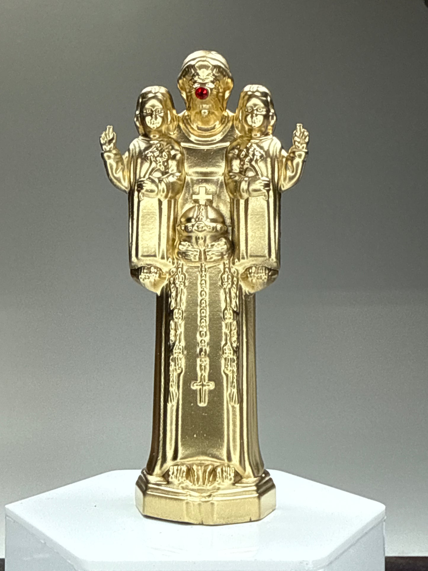 Cyclops with Twins: Gold