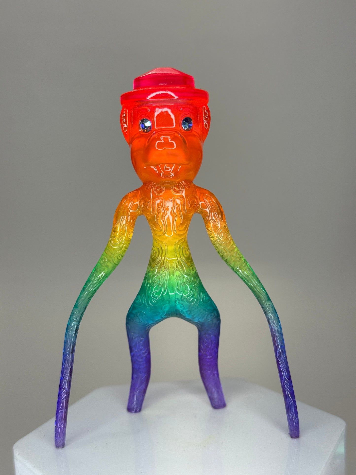 Bear Creeper: Rainbow