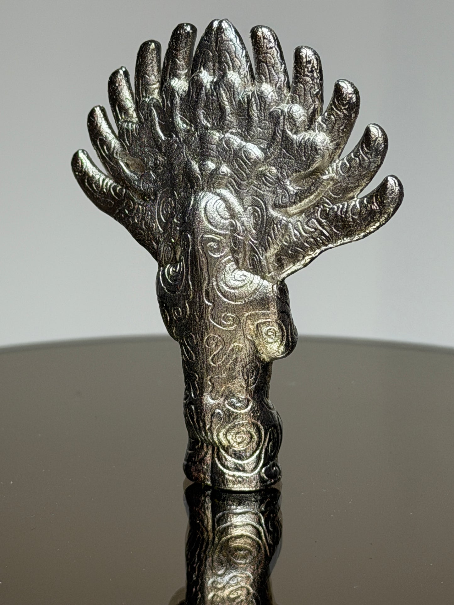 Ezqqn Ap’ee: Chrome Plated Pure