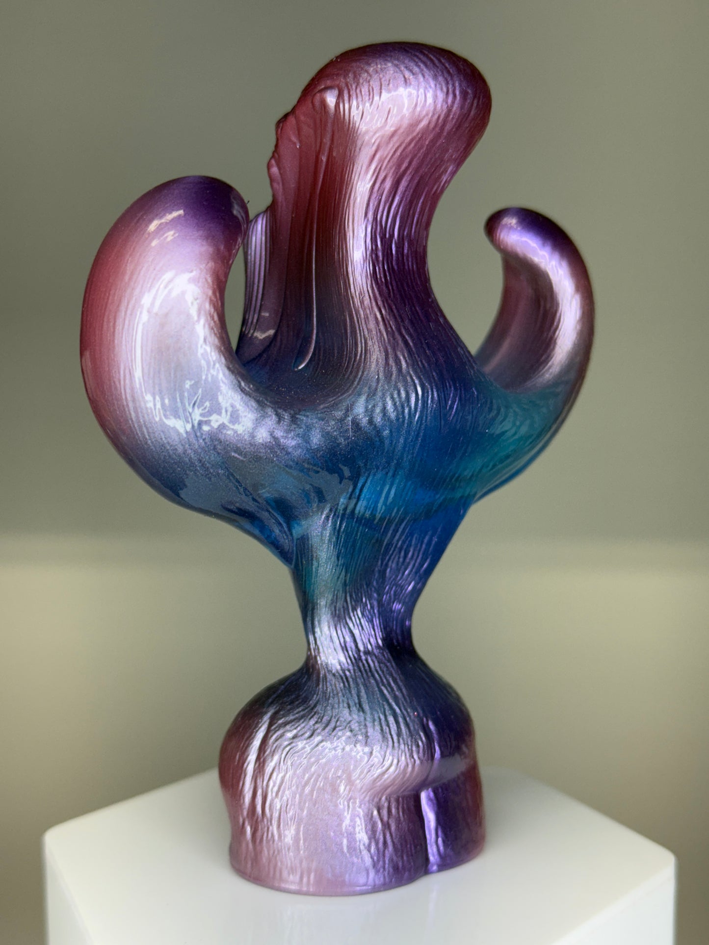 Breaking Wave Ape: Translucent Blue/Pearlescent Purple/Pink