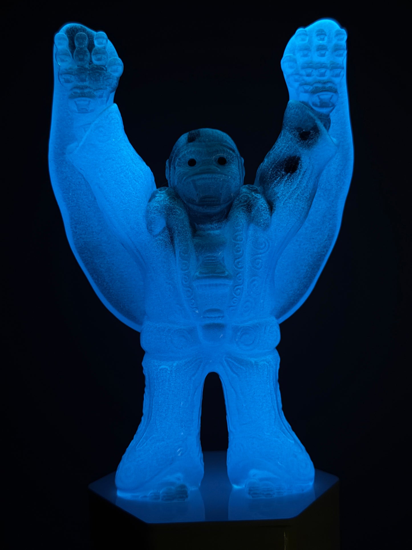 Elvis Ape: Blue Glow