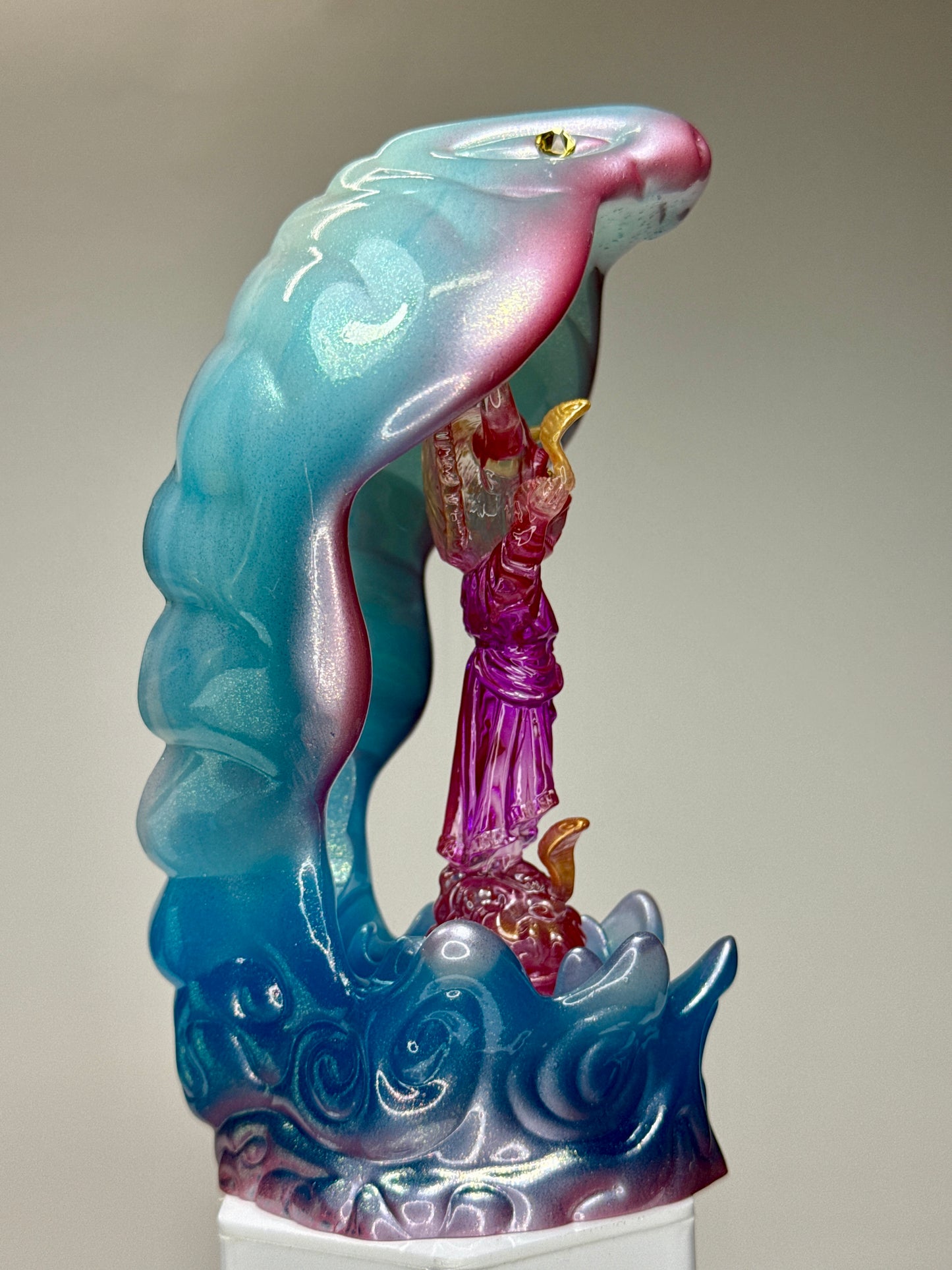 Snake Handler Shrine: Blue Glow Overlord