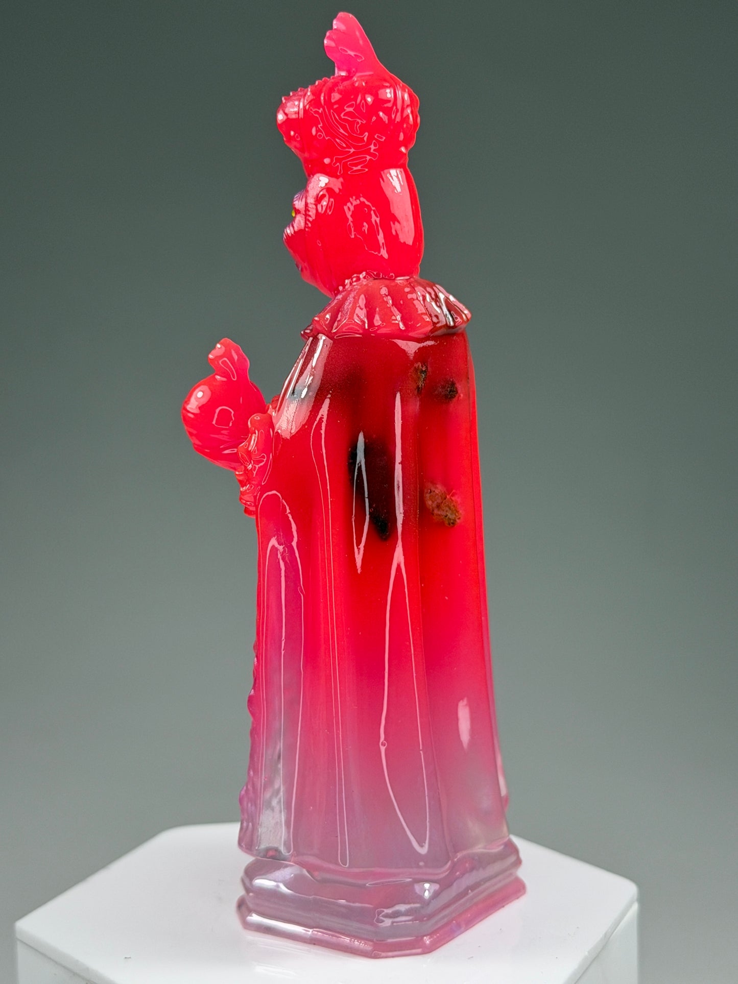 Saint Ape: Pink Fade Glow