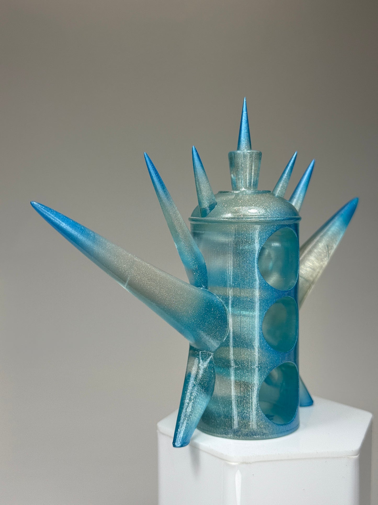 Useless Spraycan: Blue