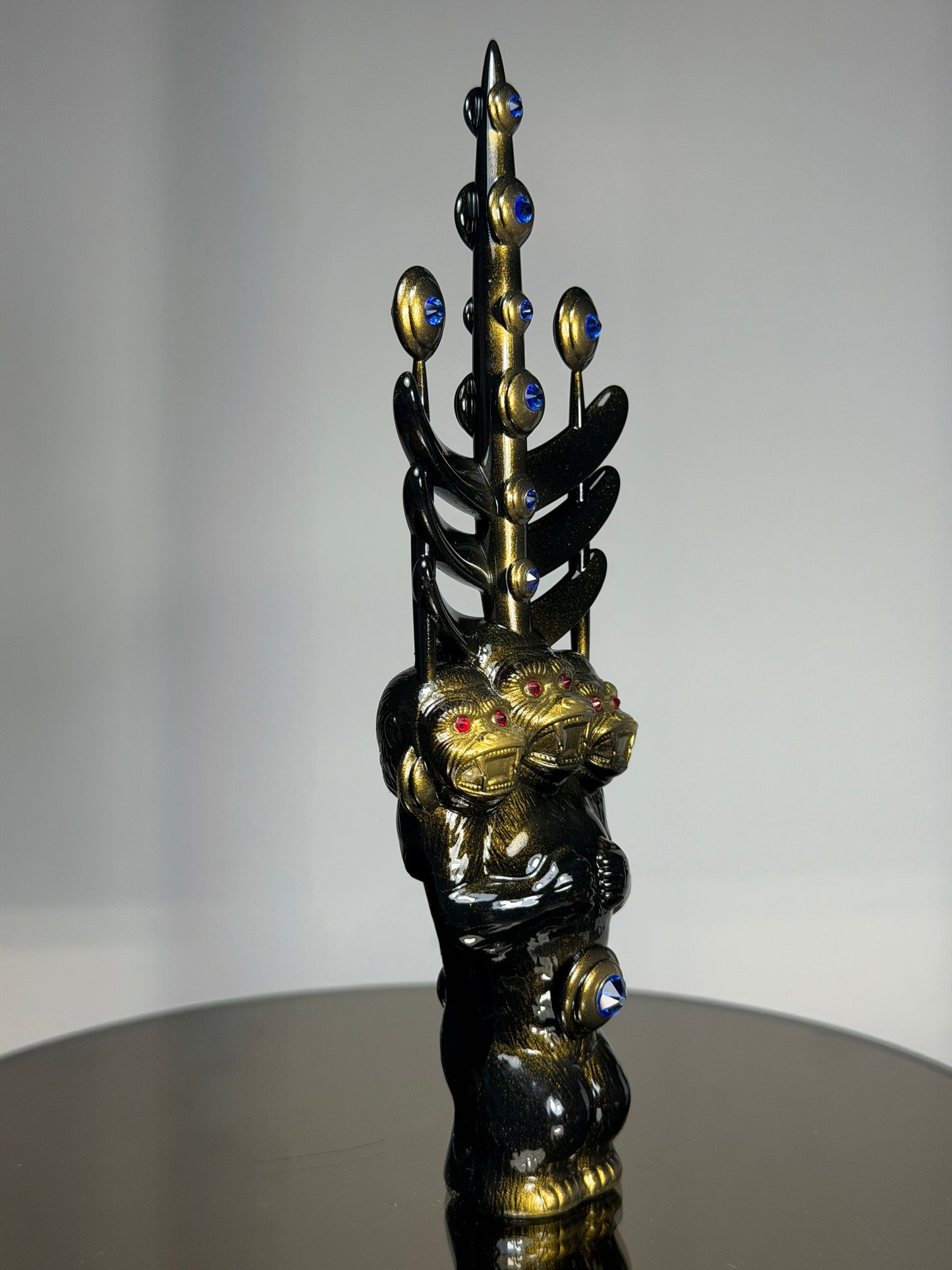 Zbvvo Tr’pp: Fearsome Gold