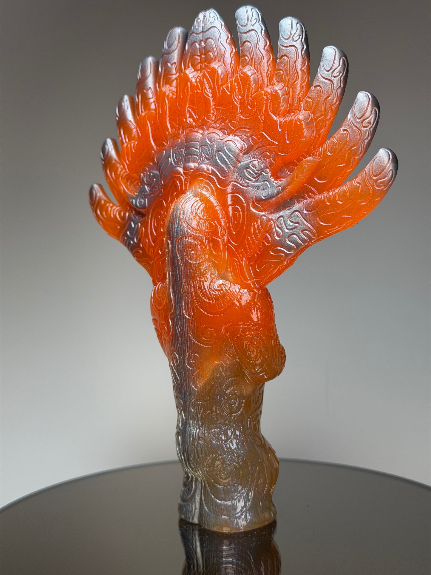 Ezqqn Ap’ee: Orange Glow Cycle