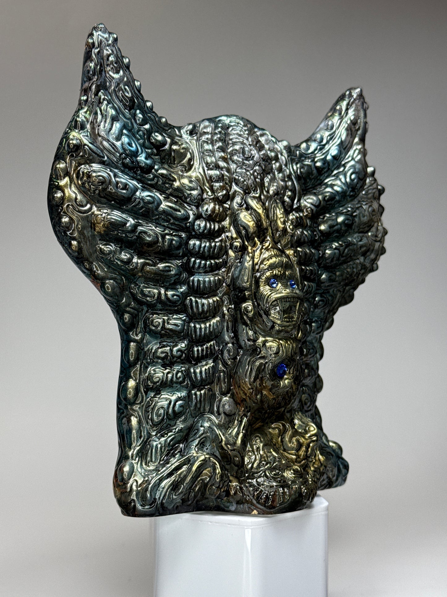 Kaxxl Yi’mm: Salutations of Discrepancy