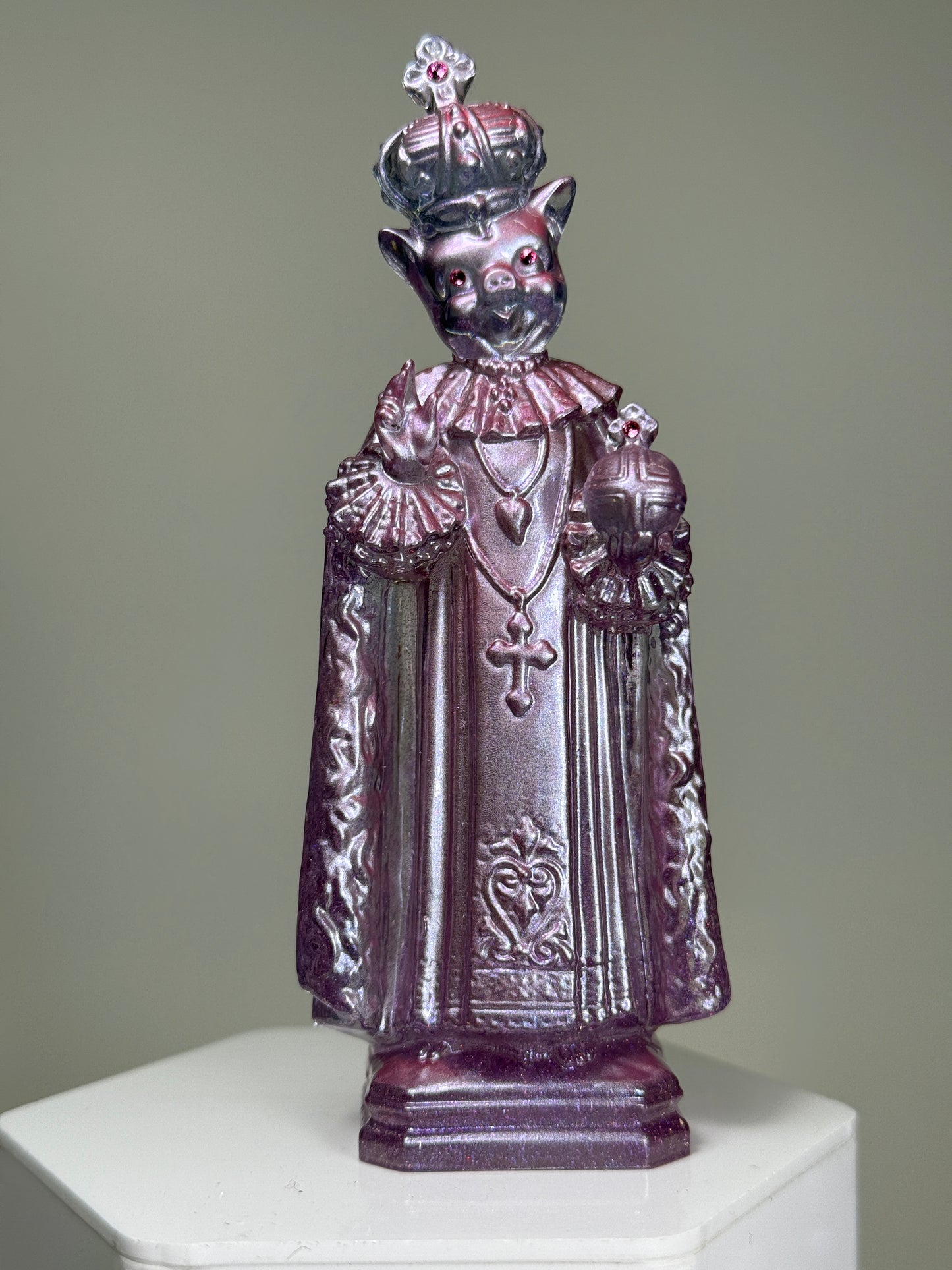 Saint Piggy: Purple Heart