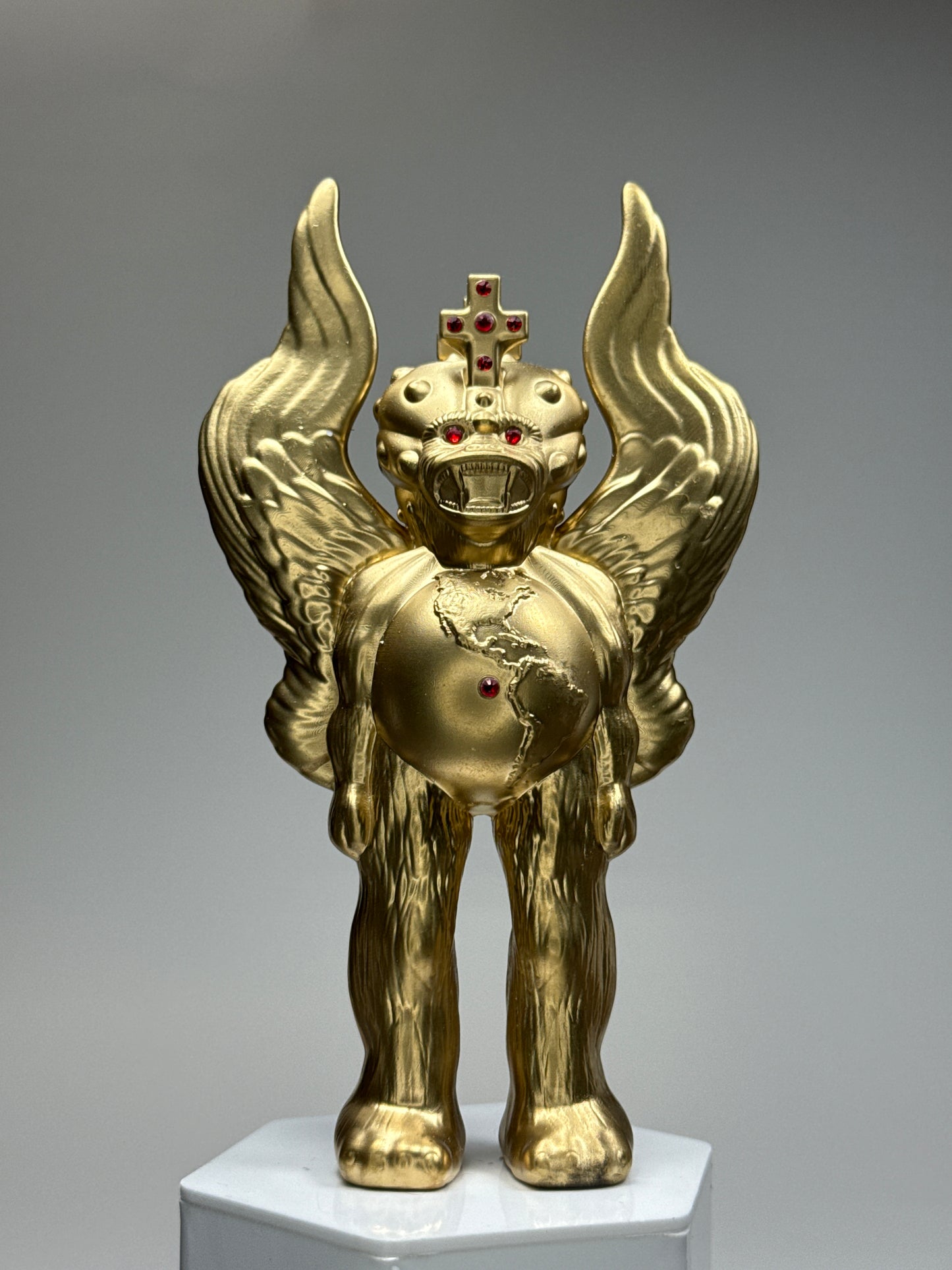 Shadow of God on Earth: Gold