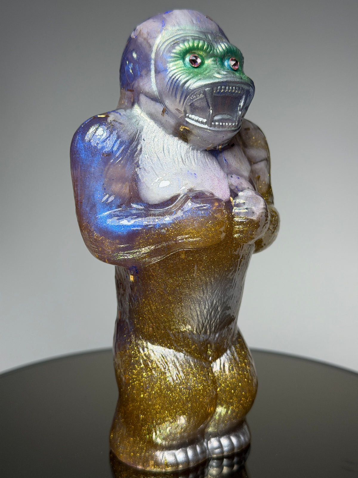 Ape: Silverback Gold