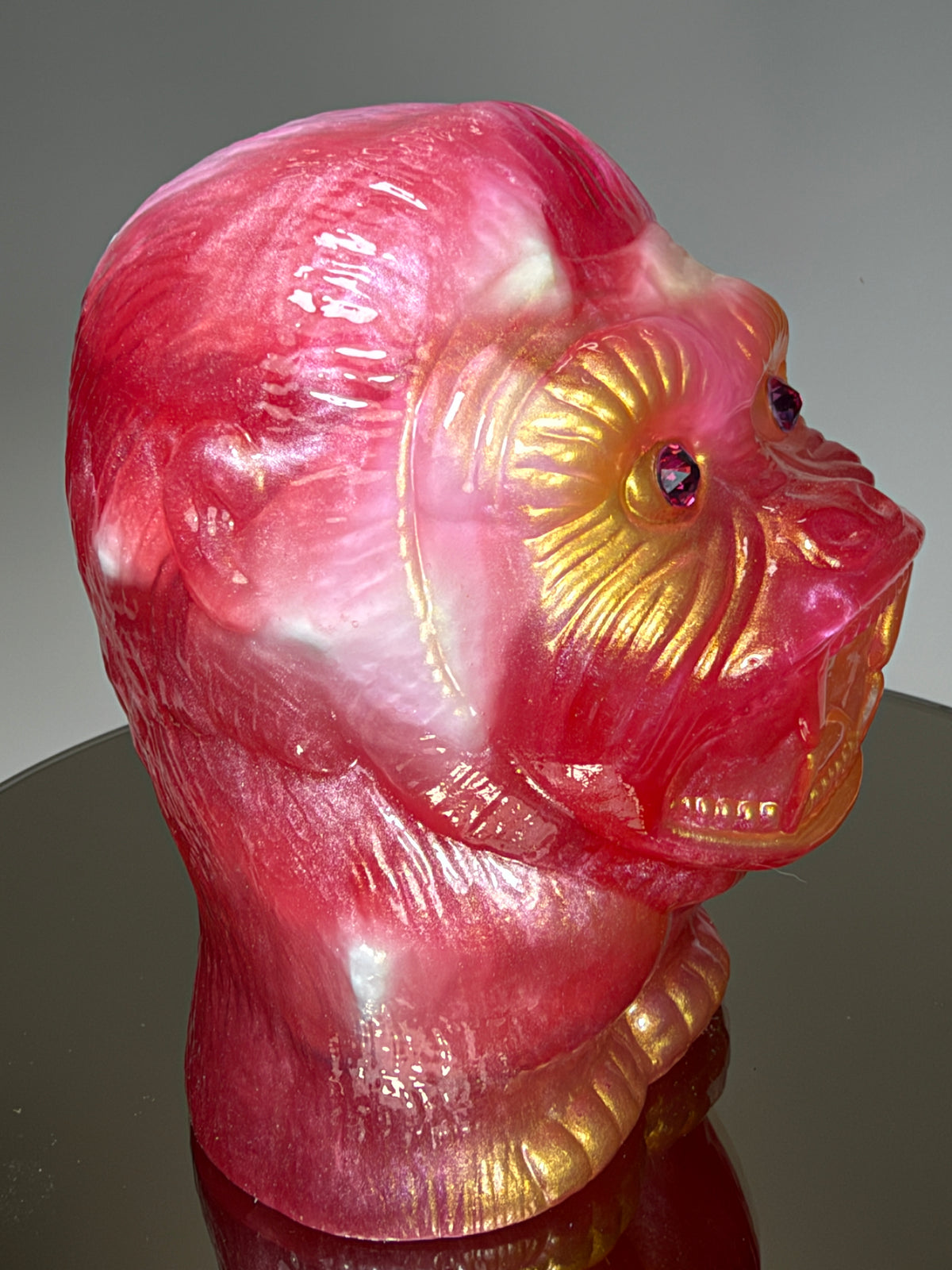Stumpy Ape: Pink