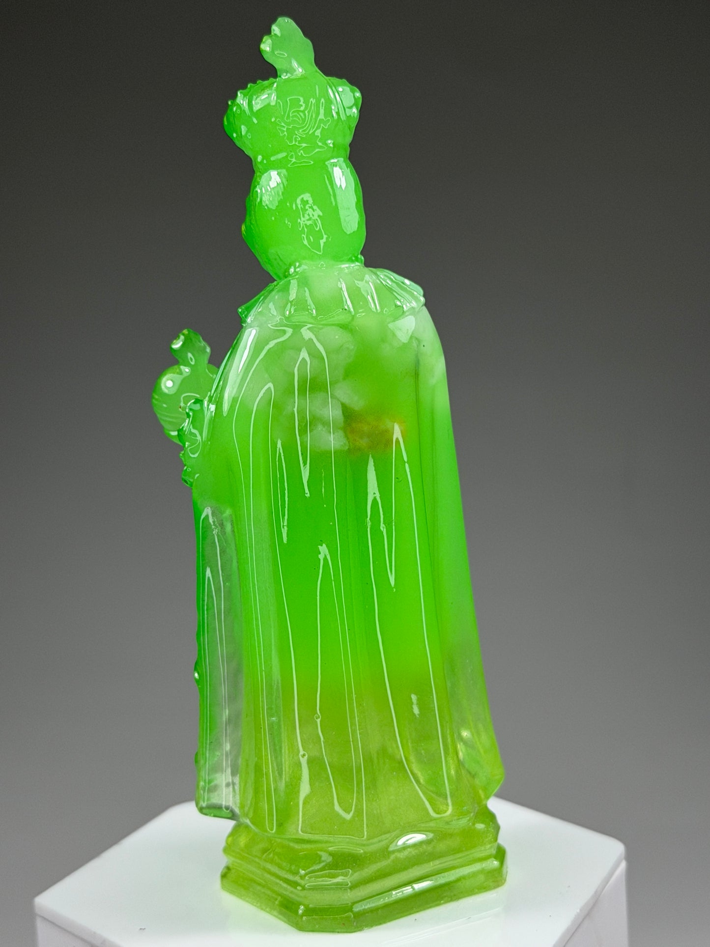 Saint Ape: Green Flash Glow