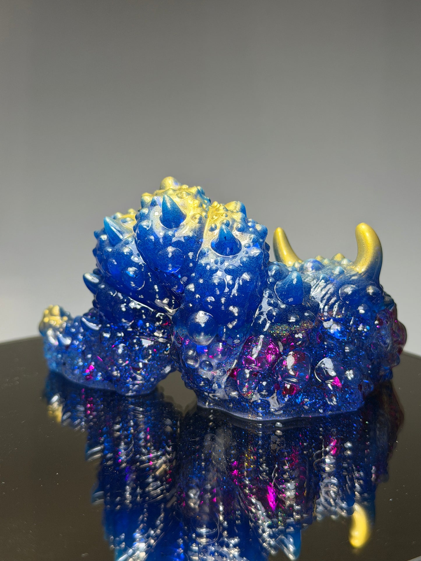 Devil Grub Ape: Glow Suck