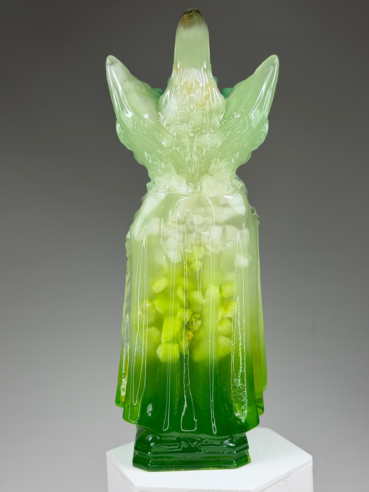 Saint 666: White/Green Fade Glow