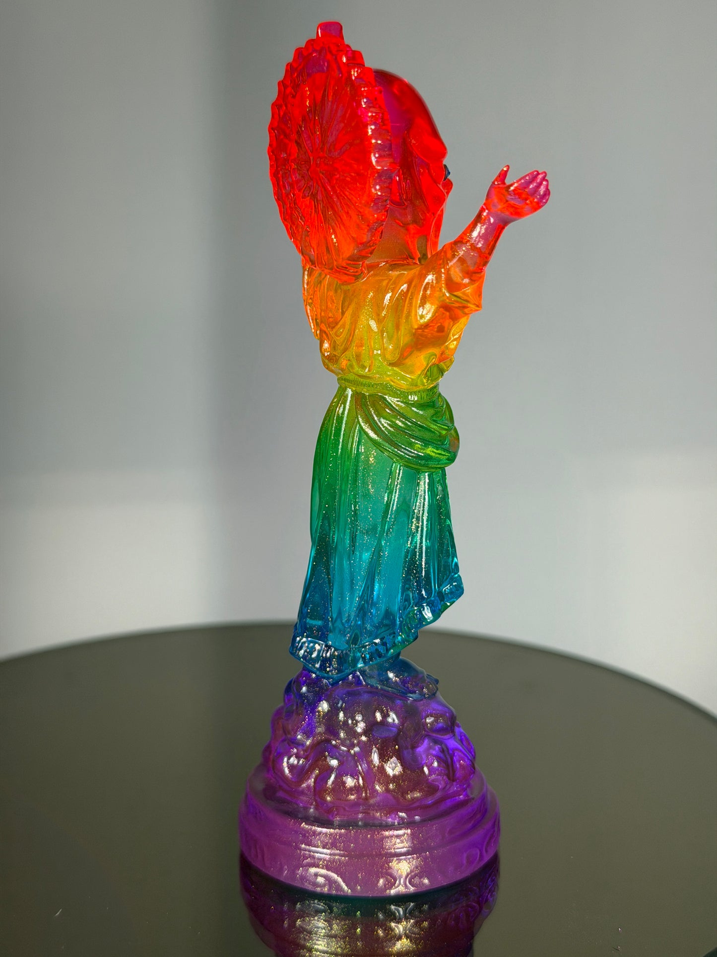 Tango Christ: Transparent Rainbow (Spineless)