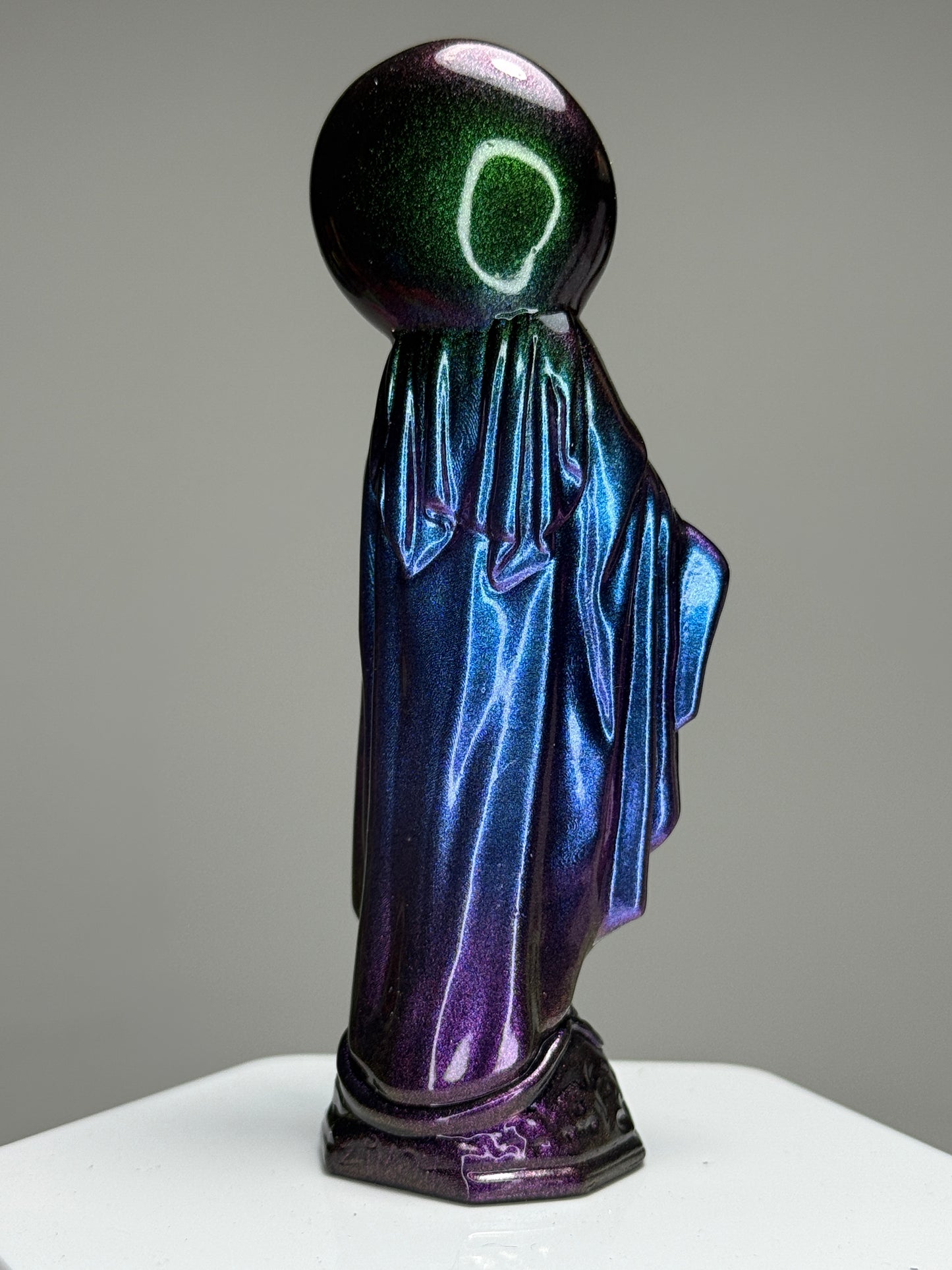 Happy Mary: Colorshift Smiles