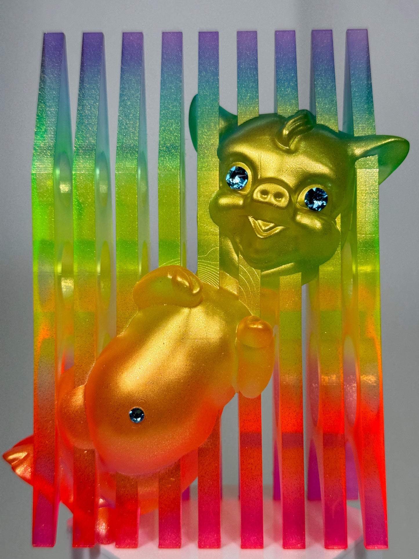 Blocked Twisty Pig: Gold Rainbow