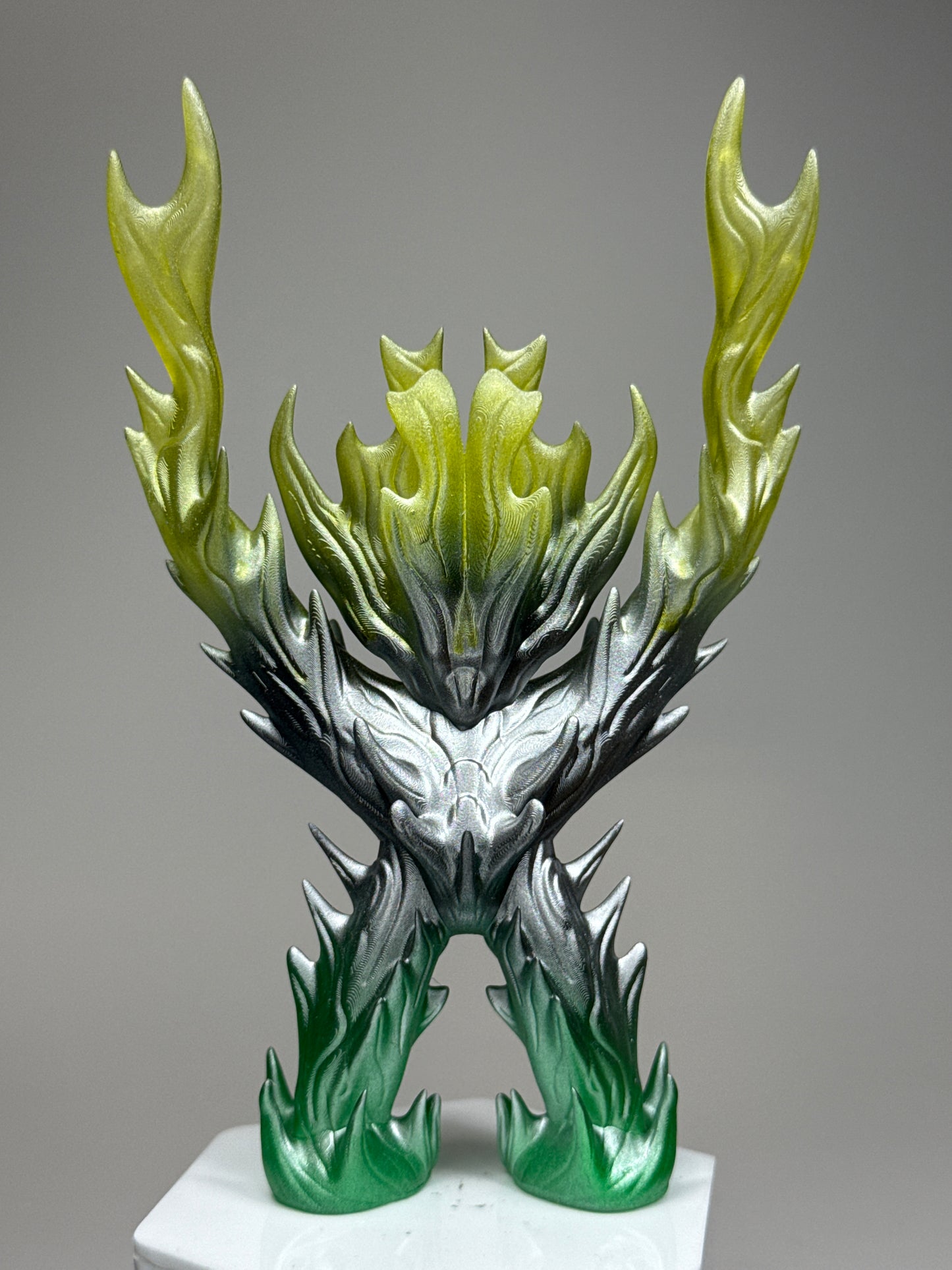 Flicker Flame: Silver/Green/Yellow