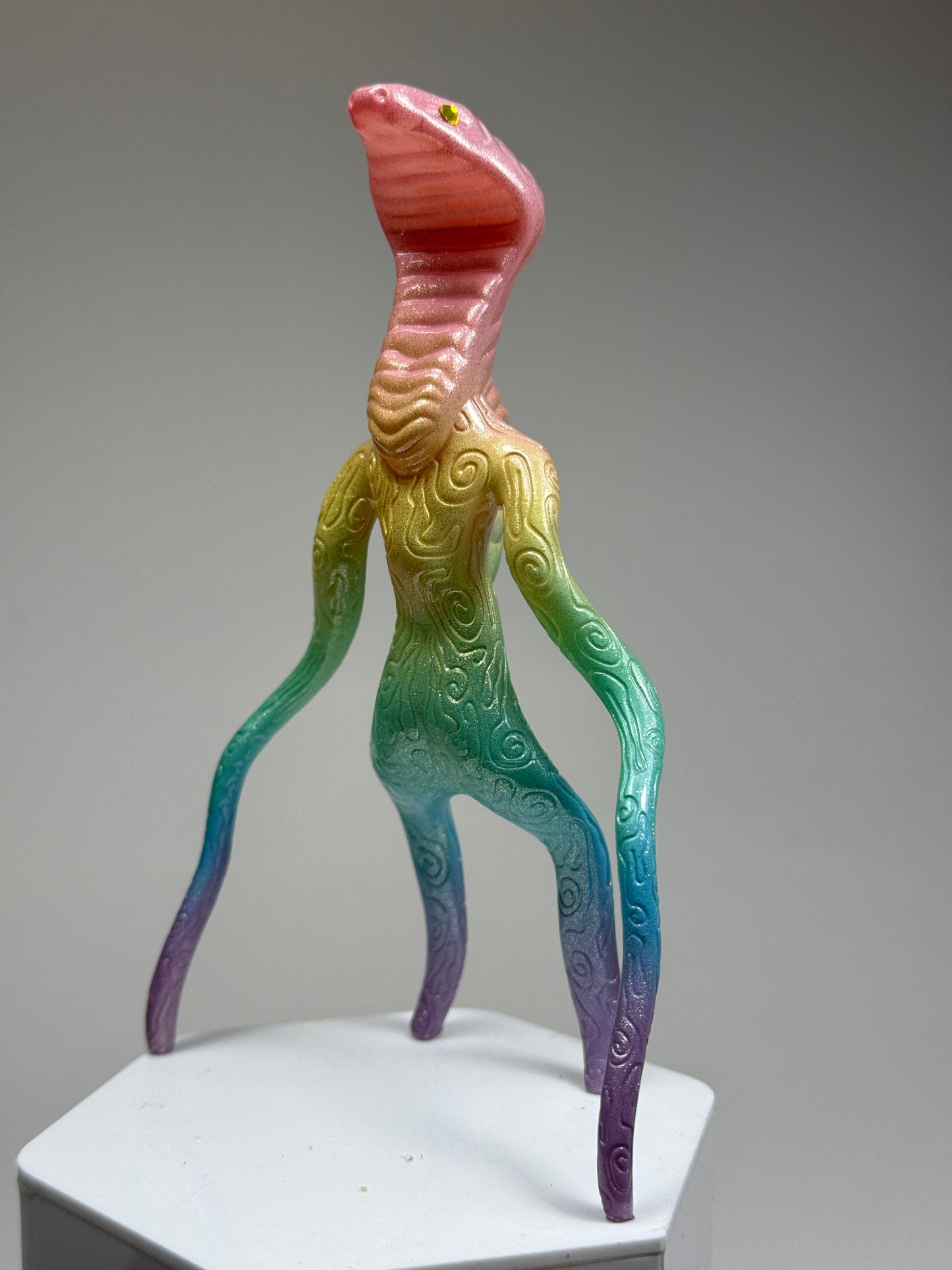 Cobra Cult Creeper: Pastel Rainbow