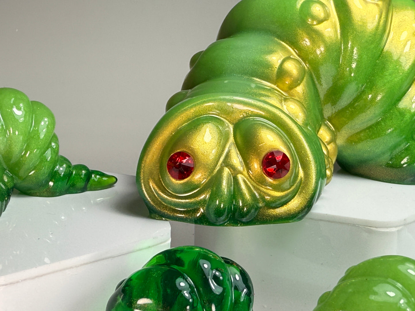 Worm: Green with Gold Set of 7