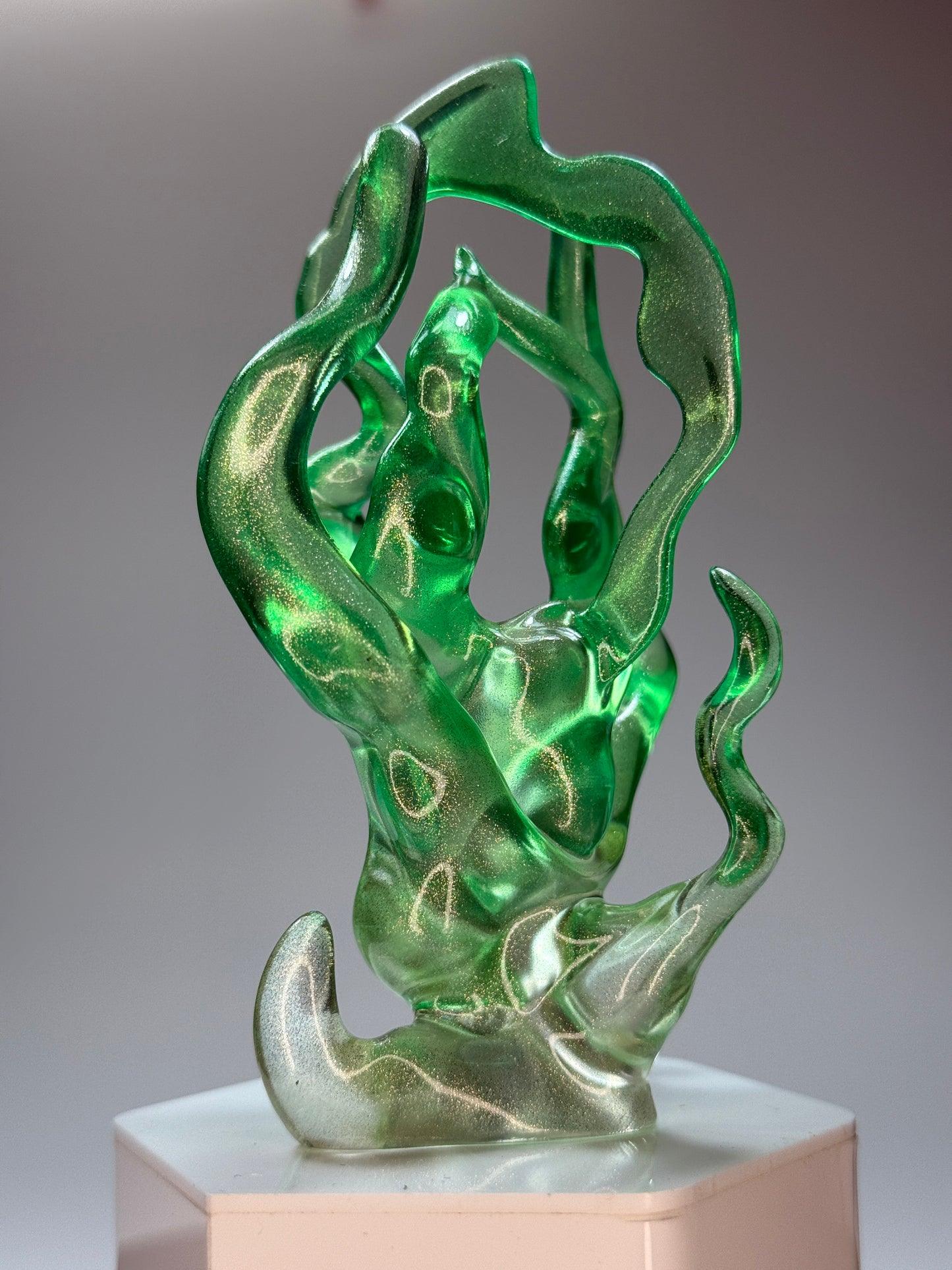 Rest: Silver Green Clear