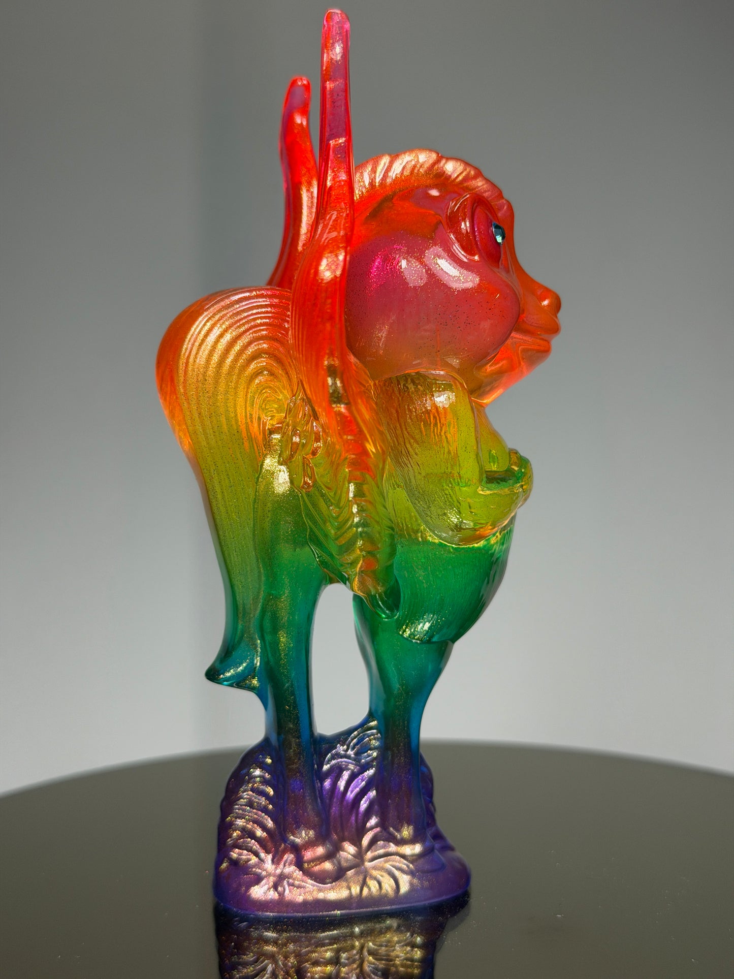 Pegasus Wag: Transparent Rainbow
