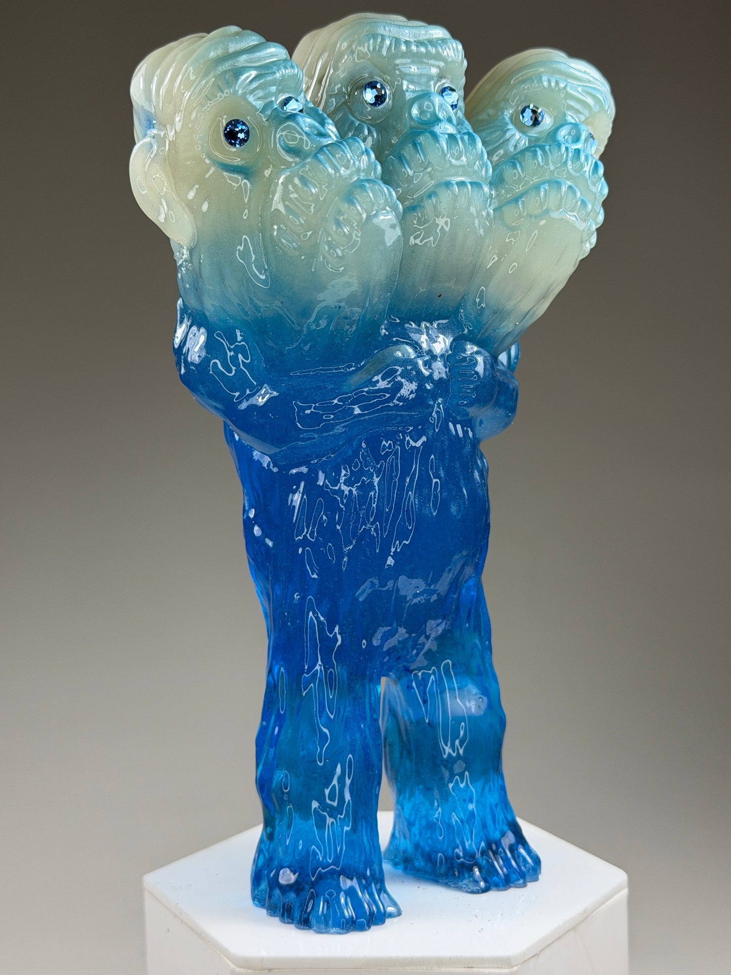 Ape Walker: White/Blue Fade Glow