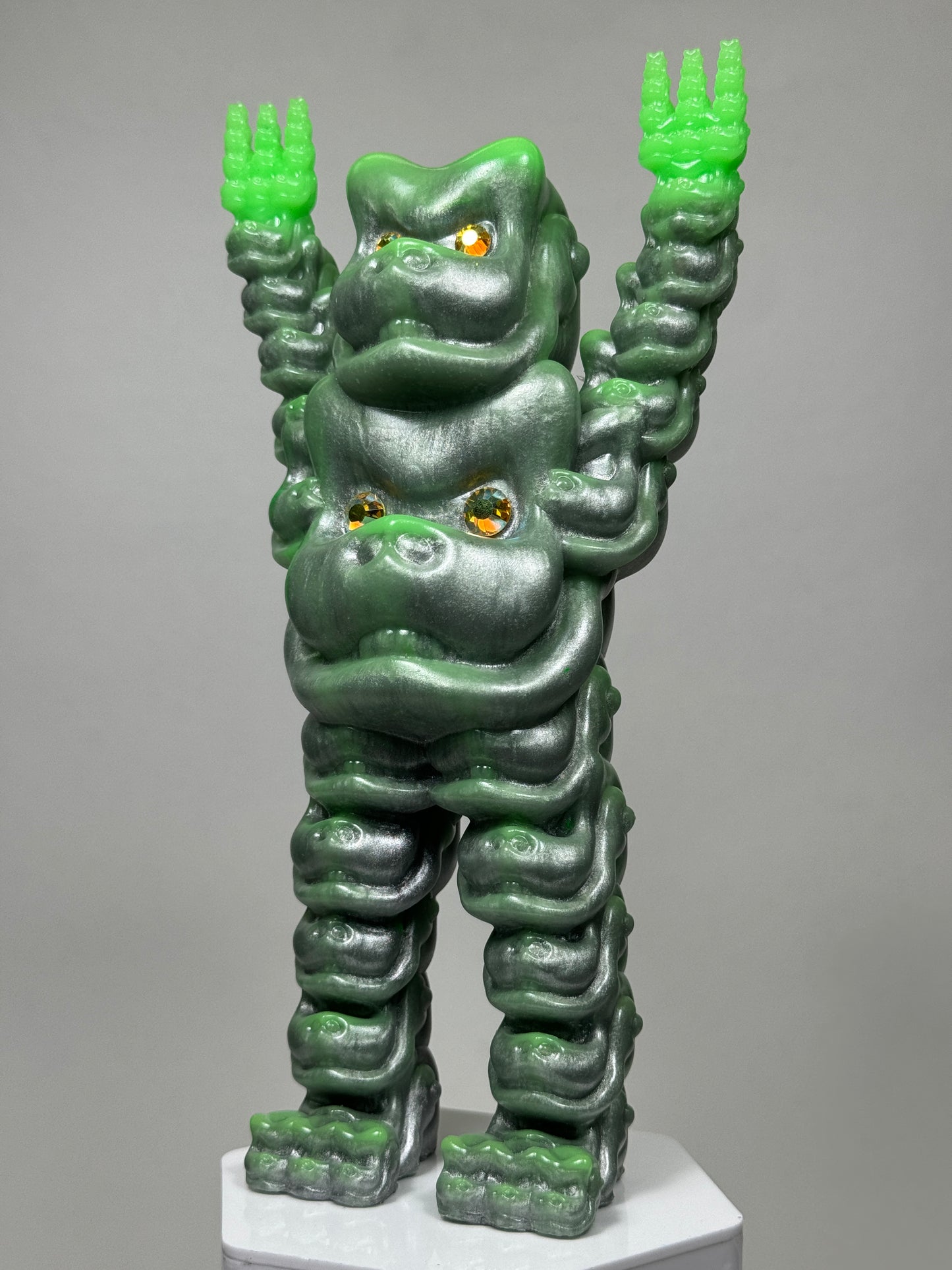 Mecha Head Ape: Universal Glow Green