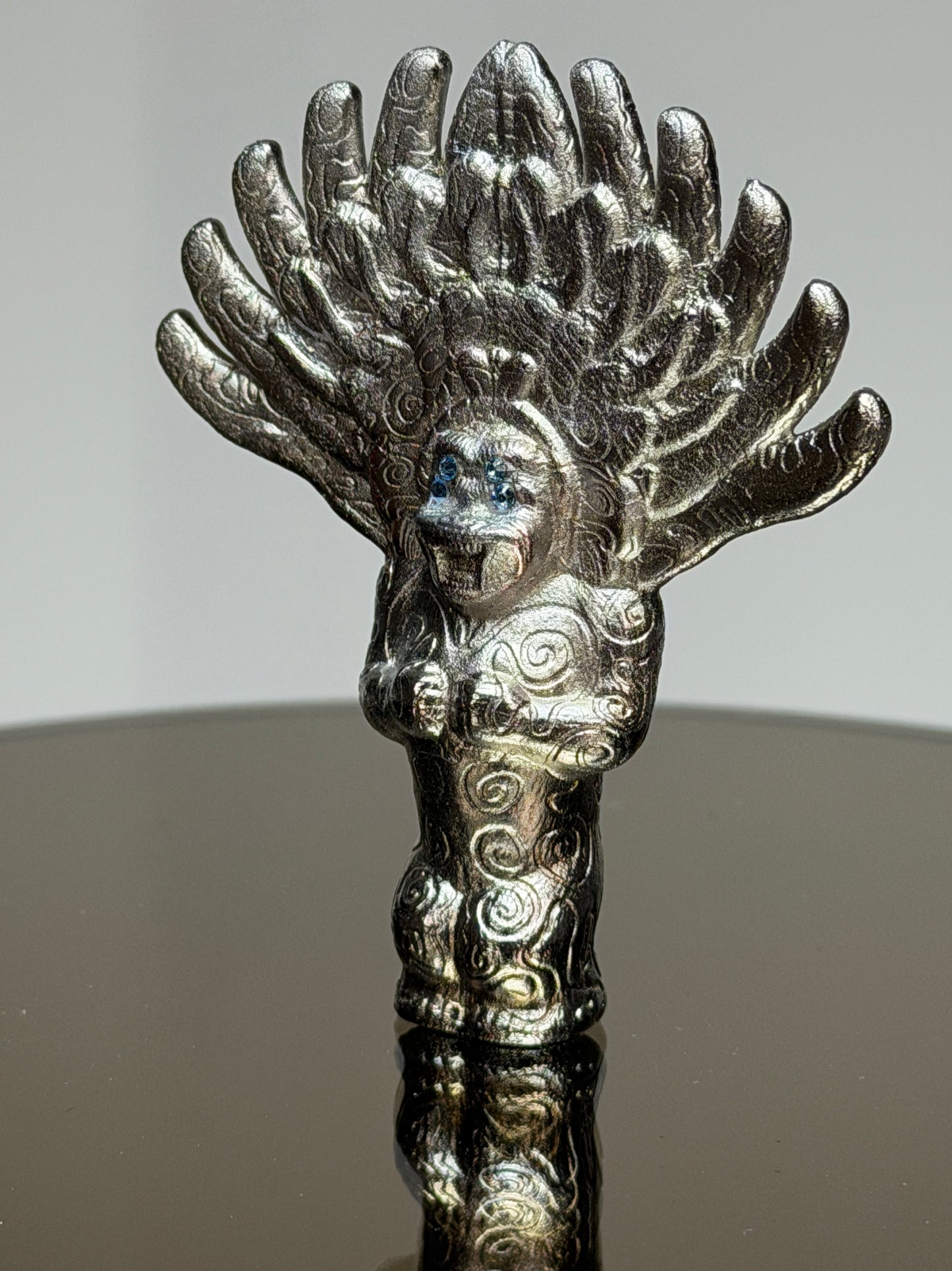 Ezqqn Ap’ee: Chrome Plated Pure