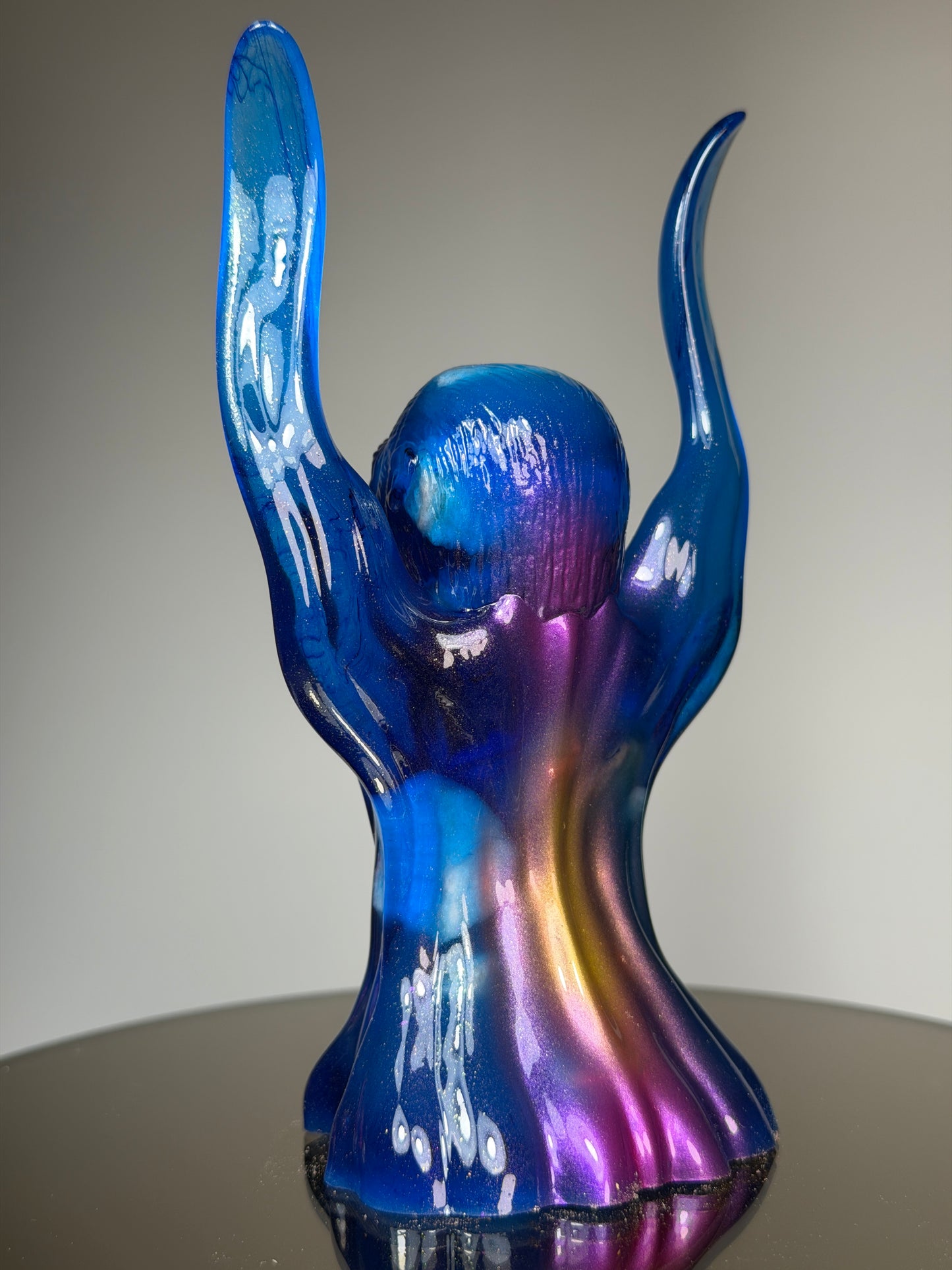 Ghostly Ape: Glow Blue