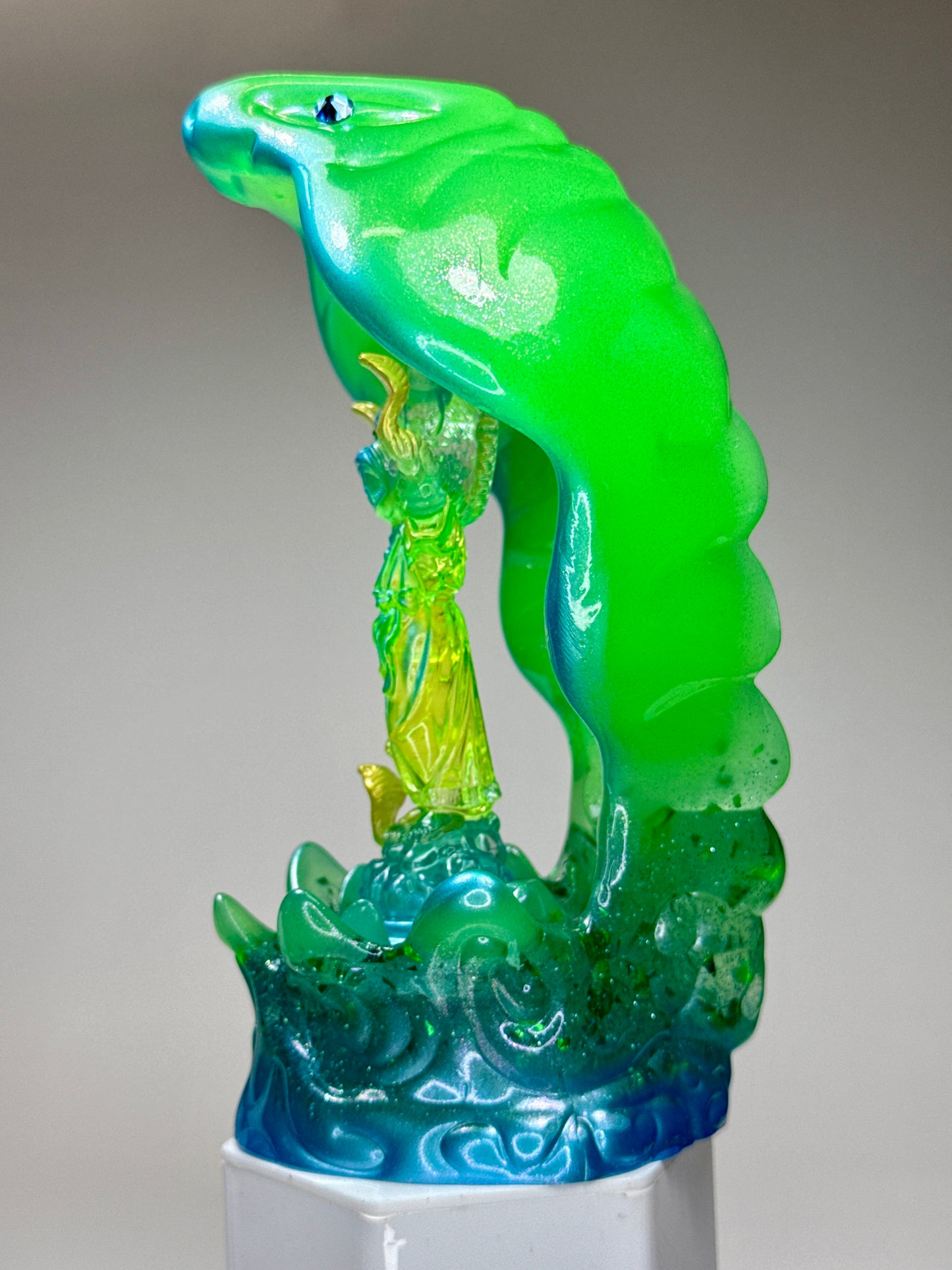 Snake Handler Shrine: Green Glow Overlord