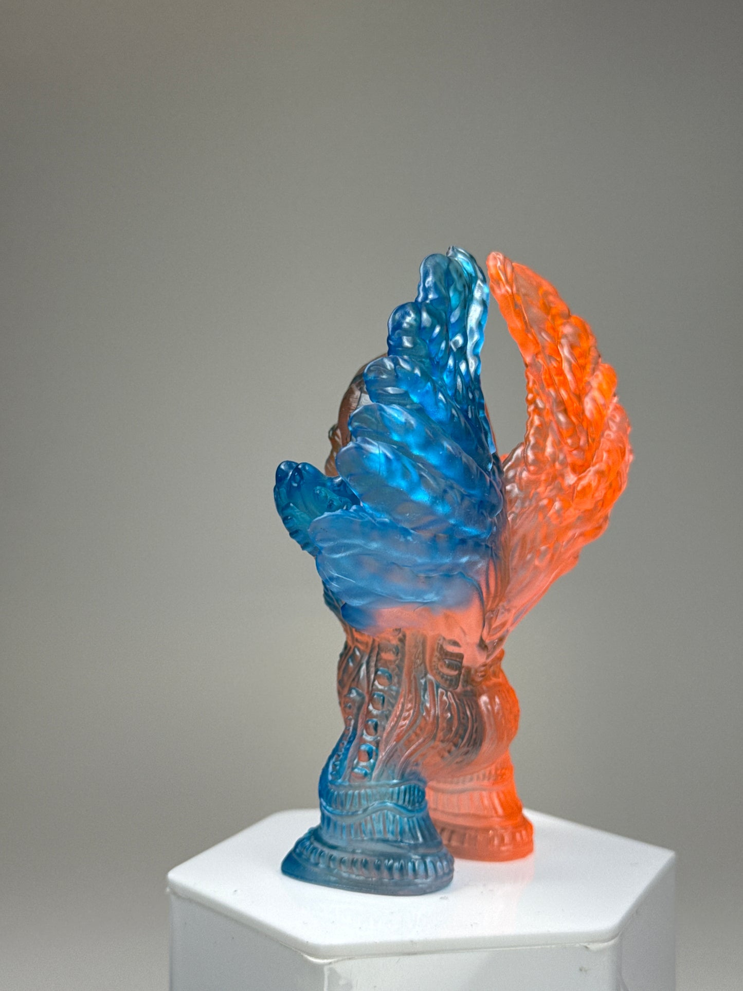 Winged Sphinx Ape: Split Screen Smooth