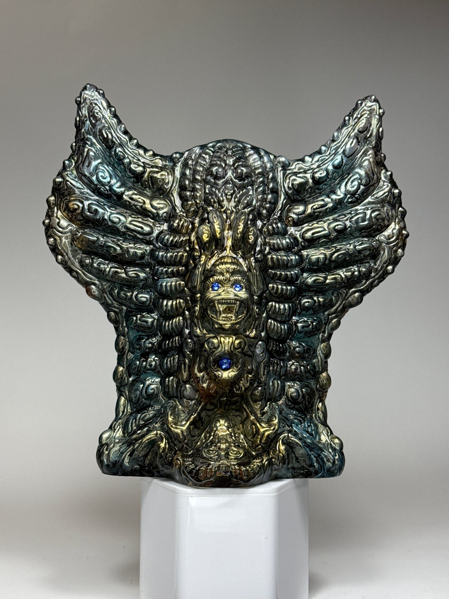 Kaxxl Yi’mm: Salutations of Discrepancy