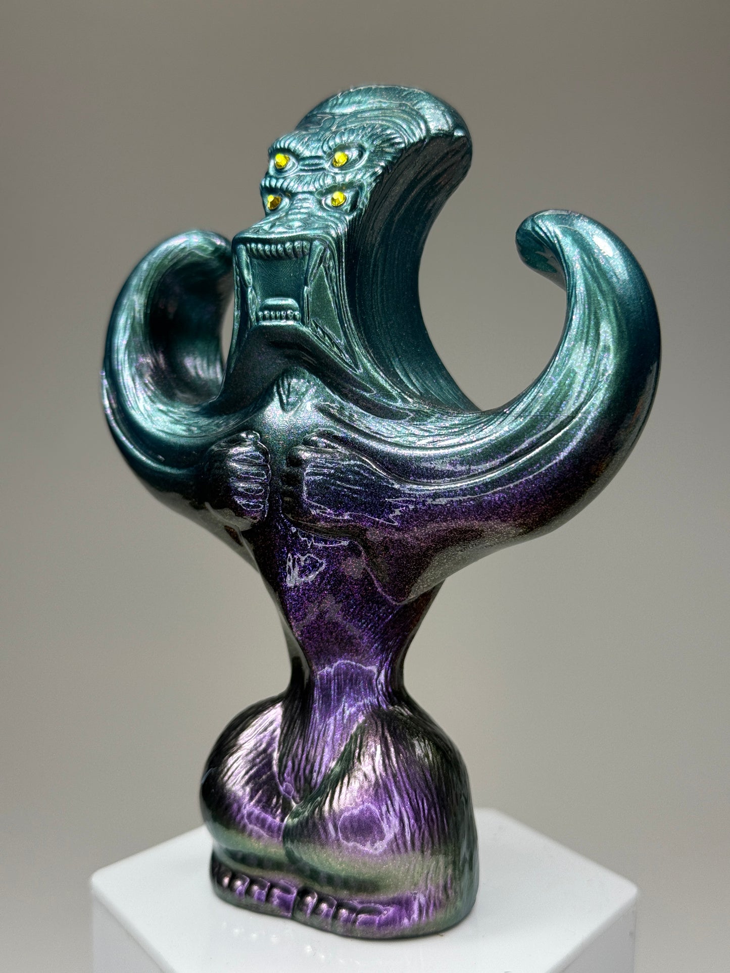 Breaking Wave Ape: Colorshift Frenzy