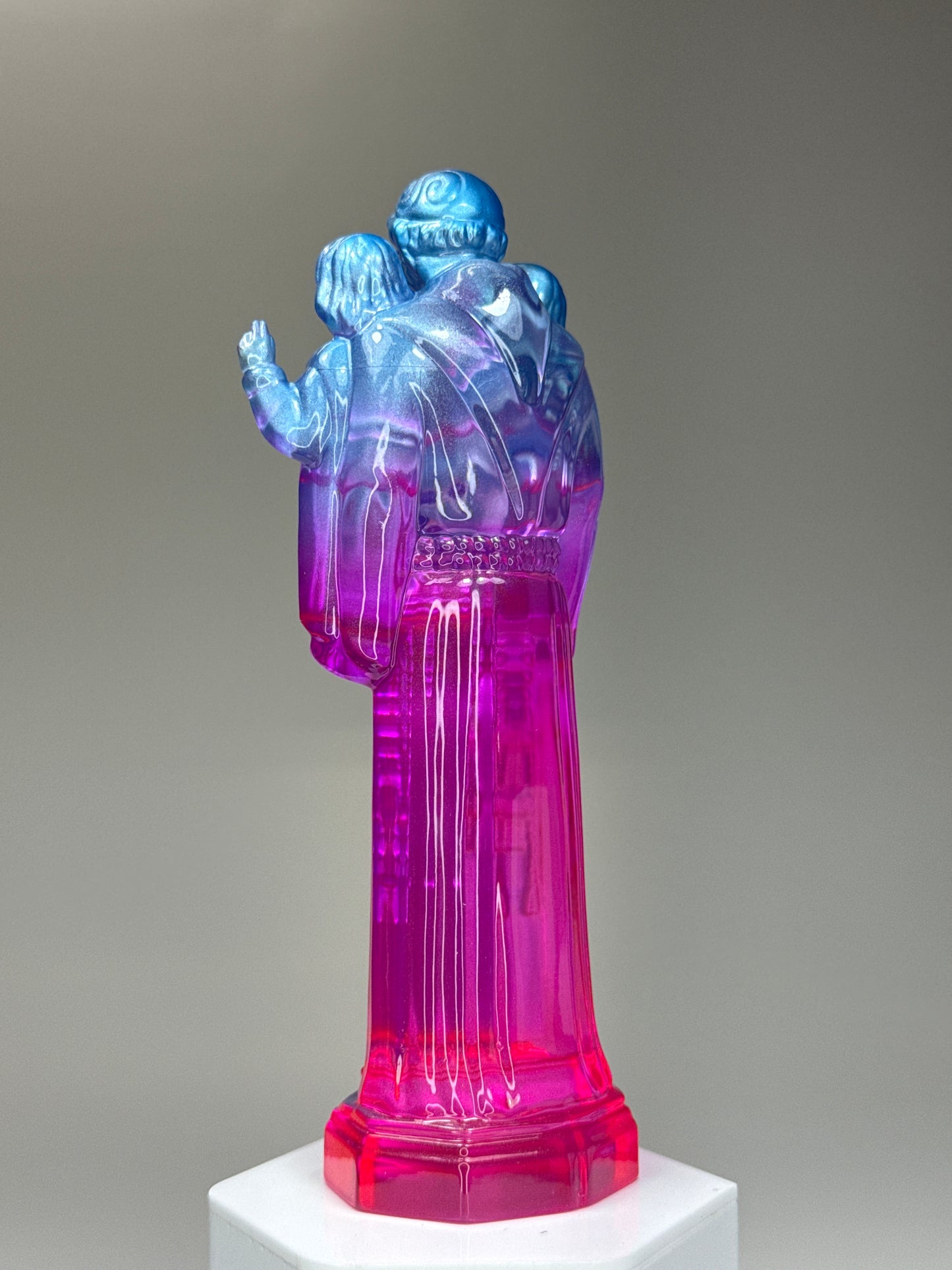 Cyclops with Twins: Fade to Pink