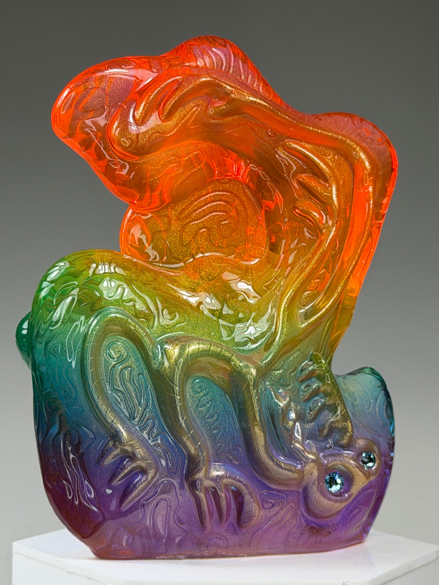 Fazzt Ra’qq: Transparent Rainbow Artifact