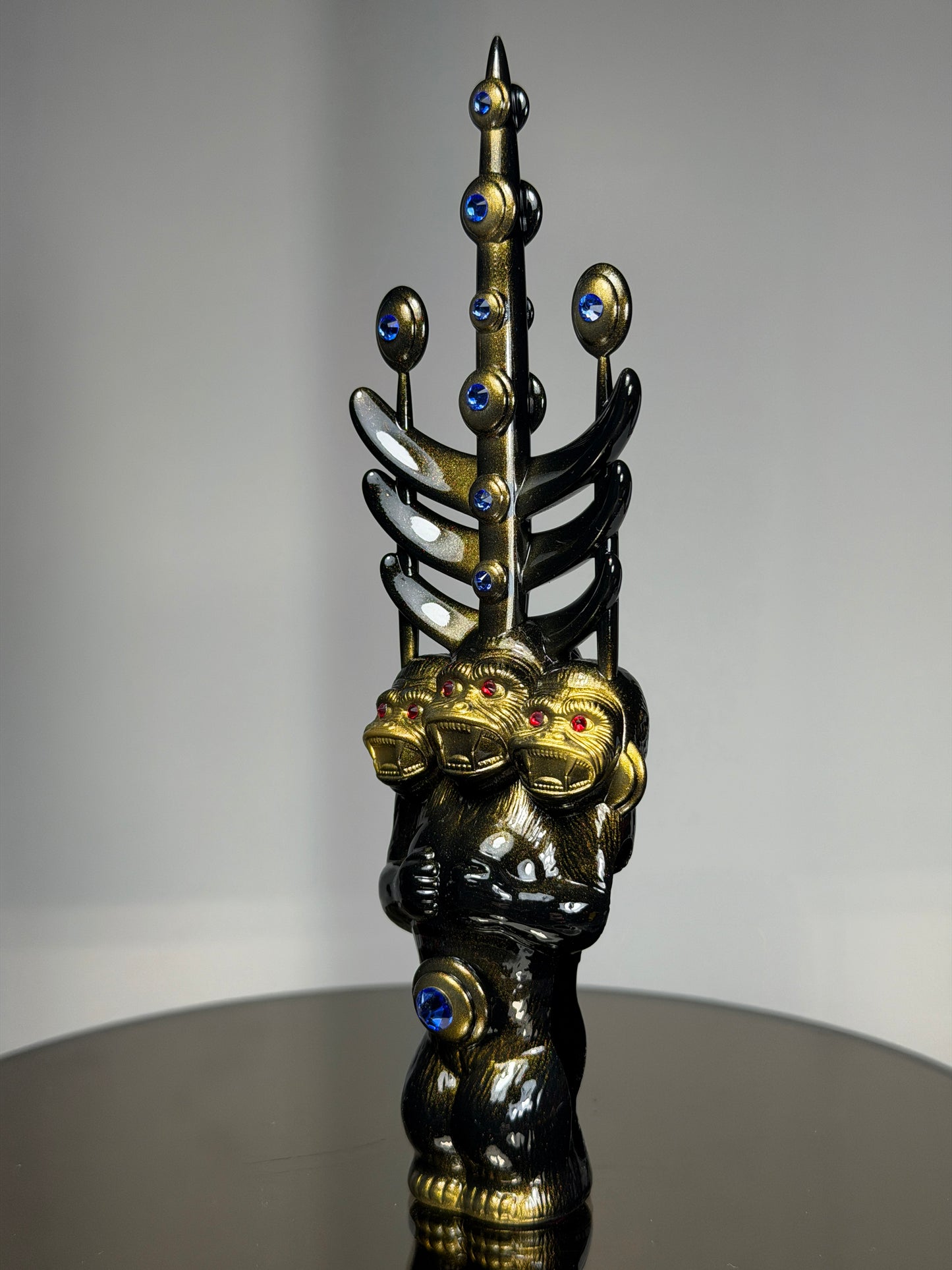 Zbvvo Tr’pp: Fearsome Gold