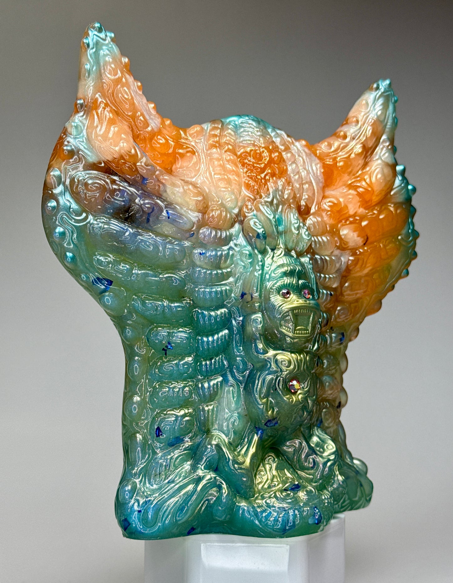 Kaxxl Yi’mm: Visionary Soother