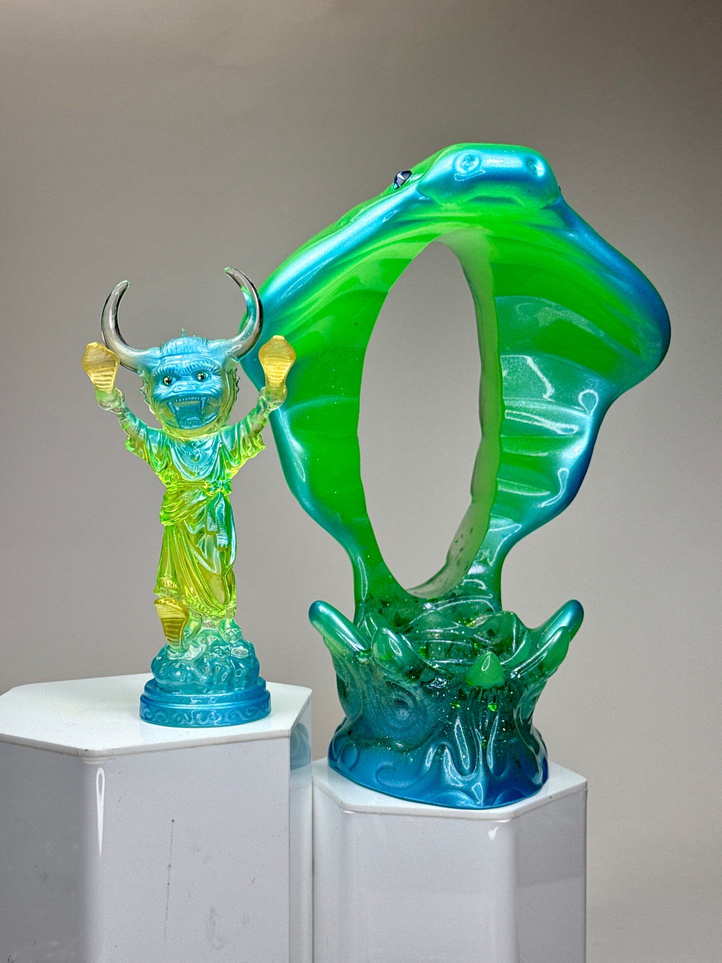 Snake Handler Shrine: Green Glow Overlord