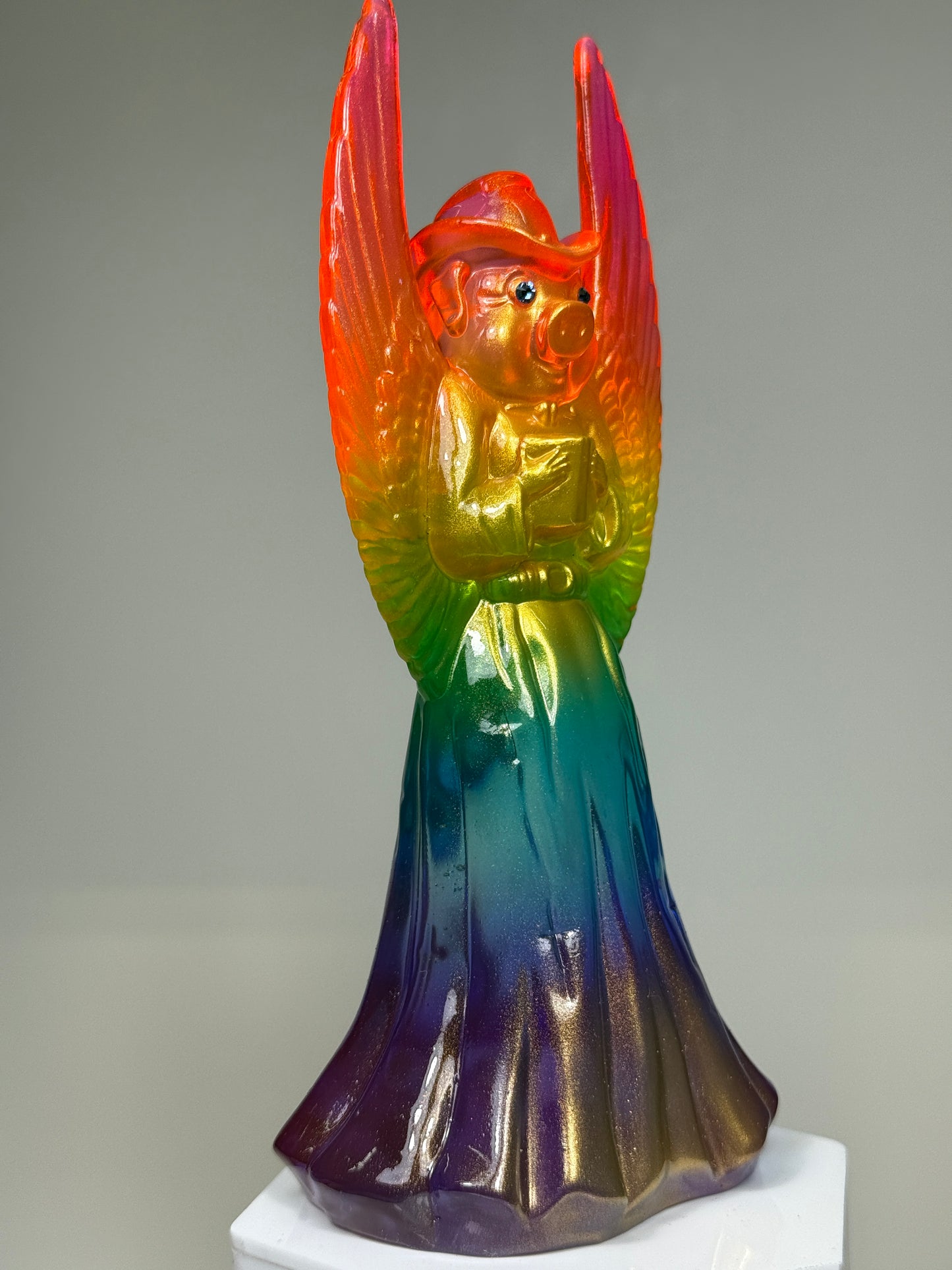 Deputy Pig Goes to Heaven: Transparent Rainbow