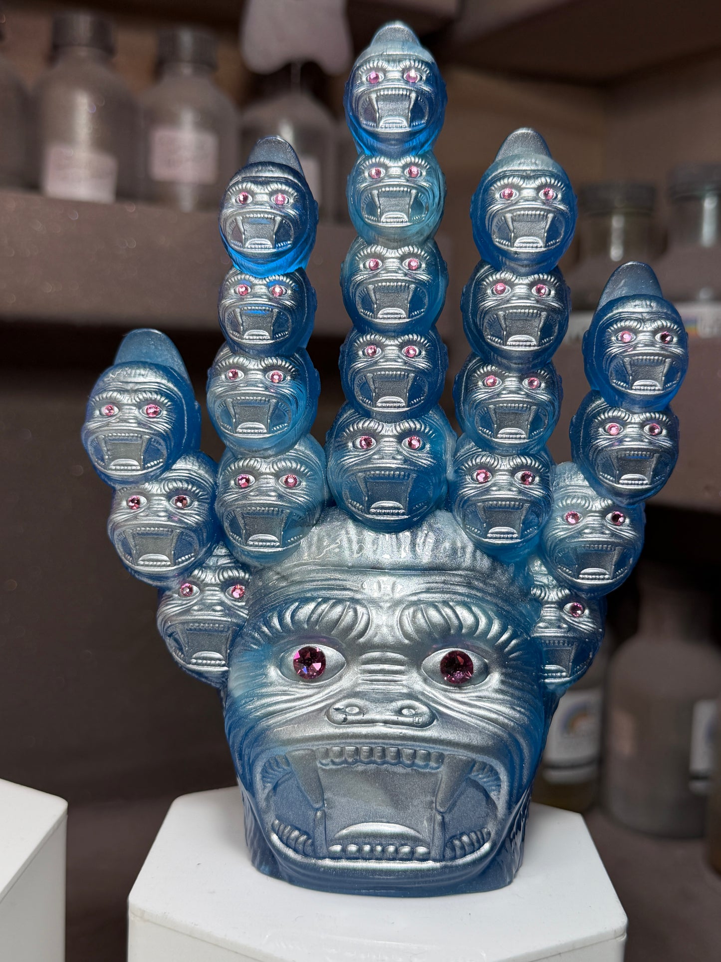 Ape Head Claw: Blue Glow