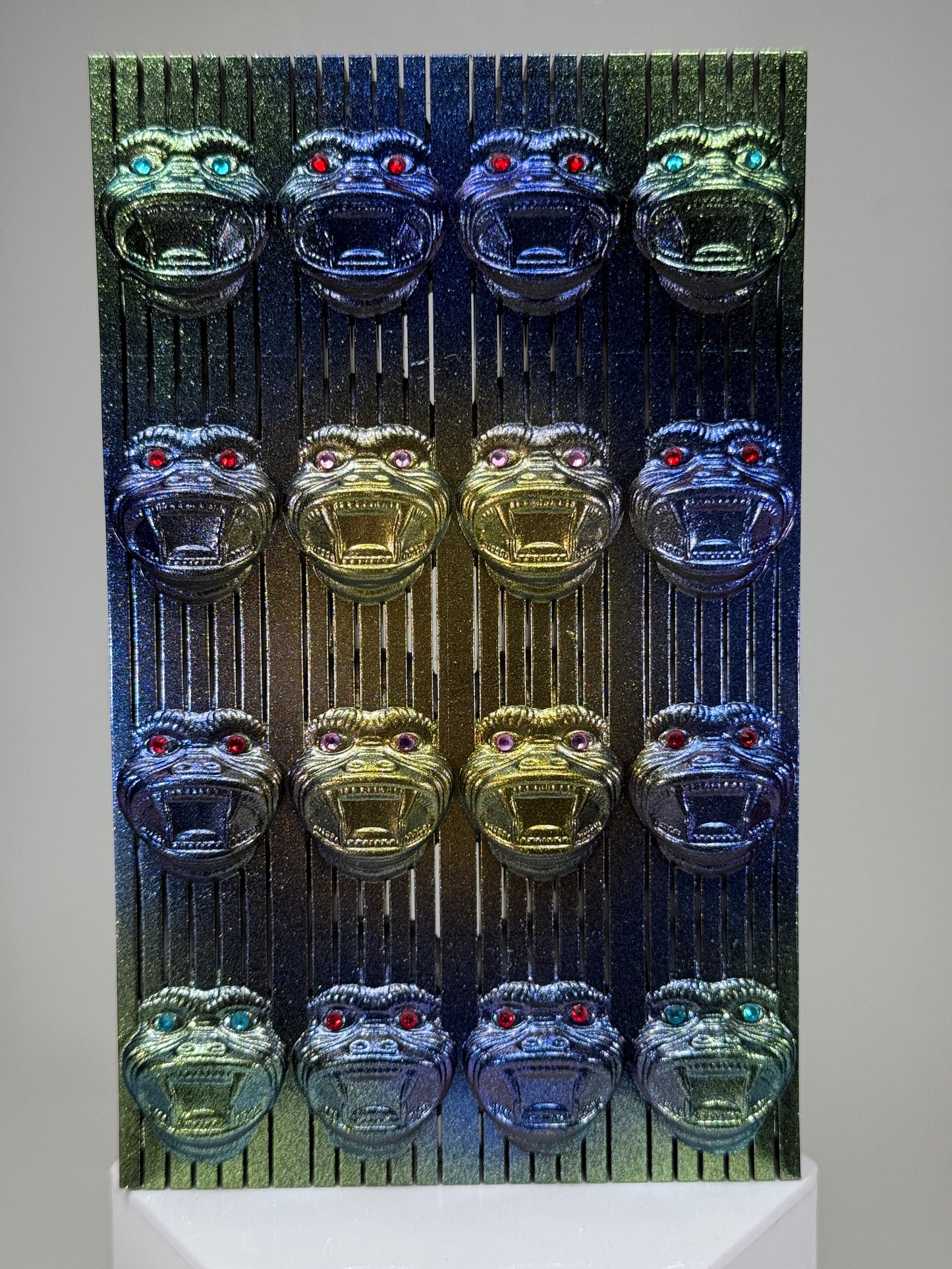 Monolith Ape Wall: Colorshift Daybreak