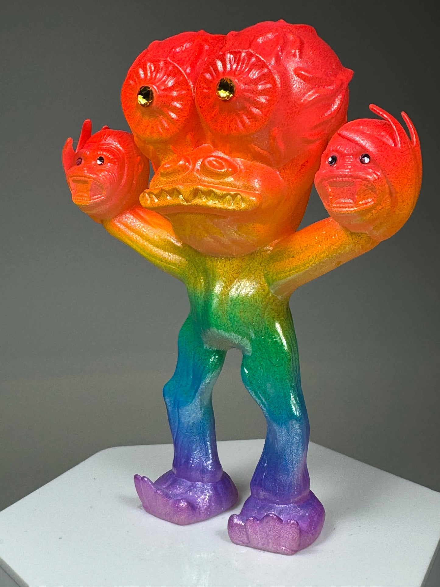 Eyeball Freak, Ape Head Handler: Rainbow Seeds