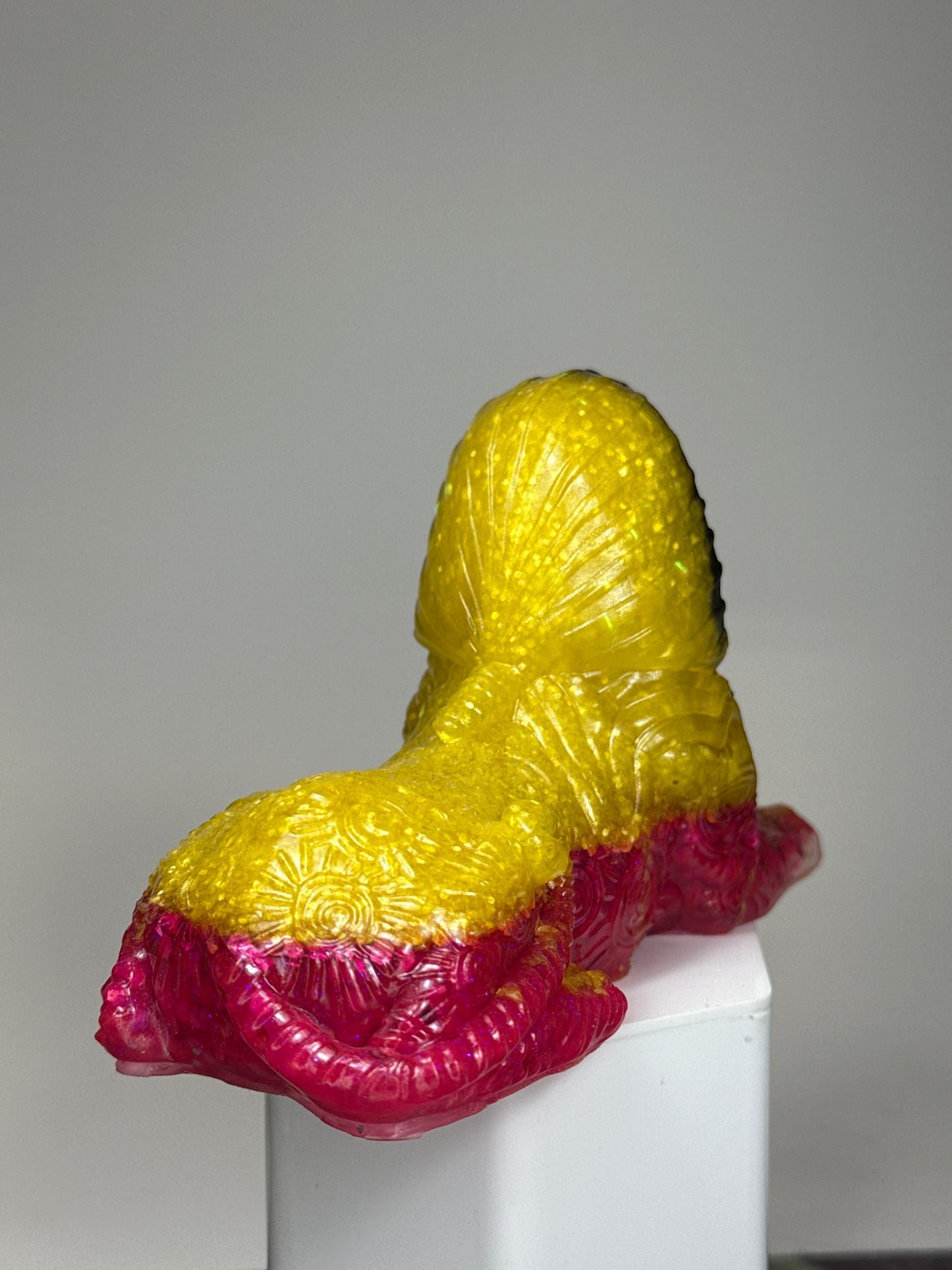 Sphinx Ape 2.0: Yellow Pink Wow