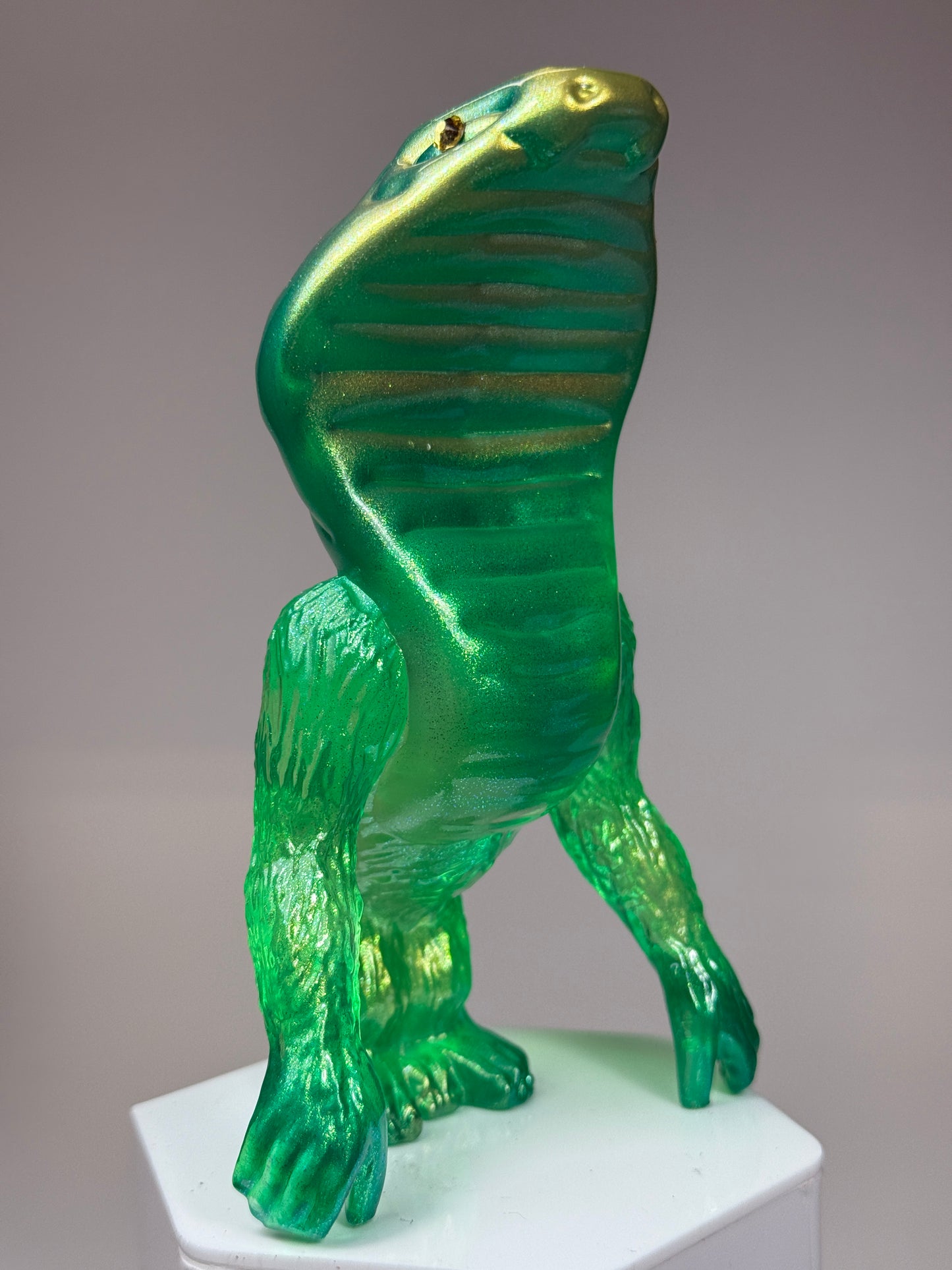 World Famous Cobra Ape: Green