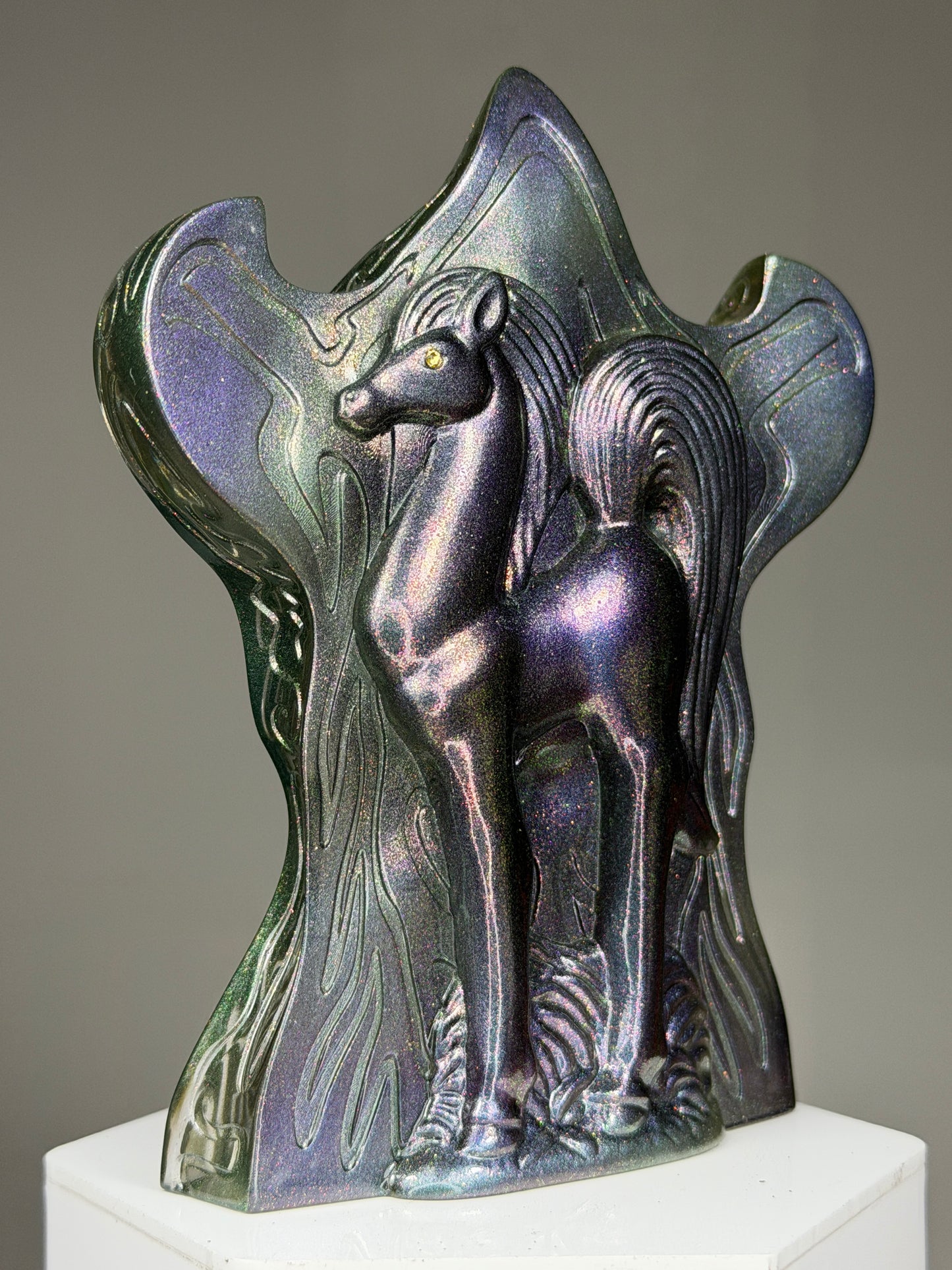 Xzeeo Ho’ss: Green/Dark Colorshift