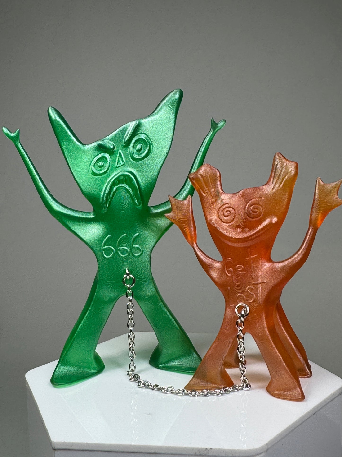 Satanic Gum-Bee and Pookie, Chained: Classic Colors